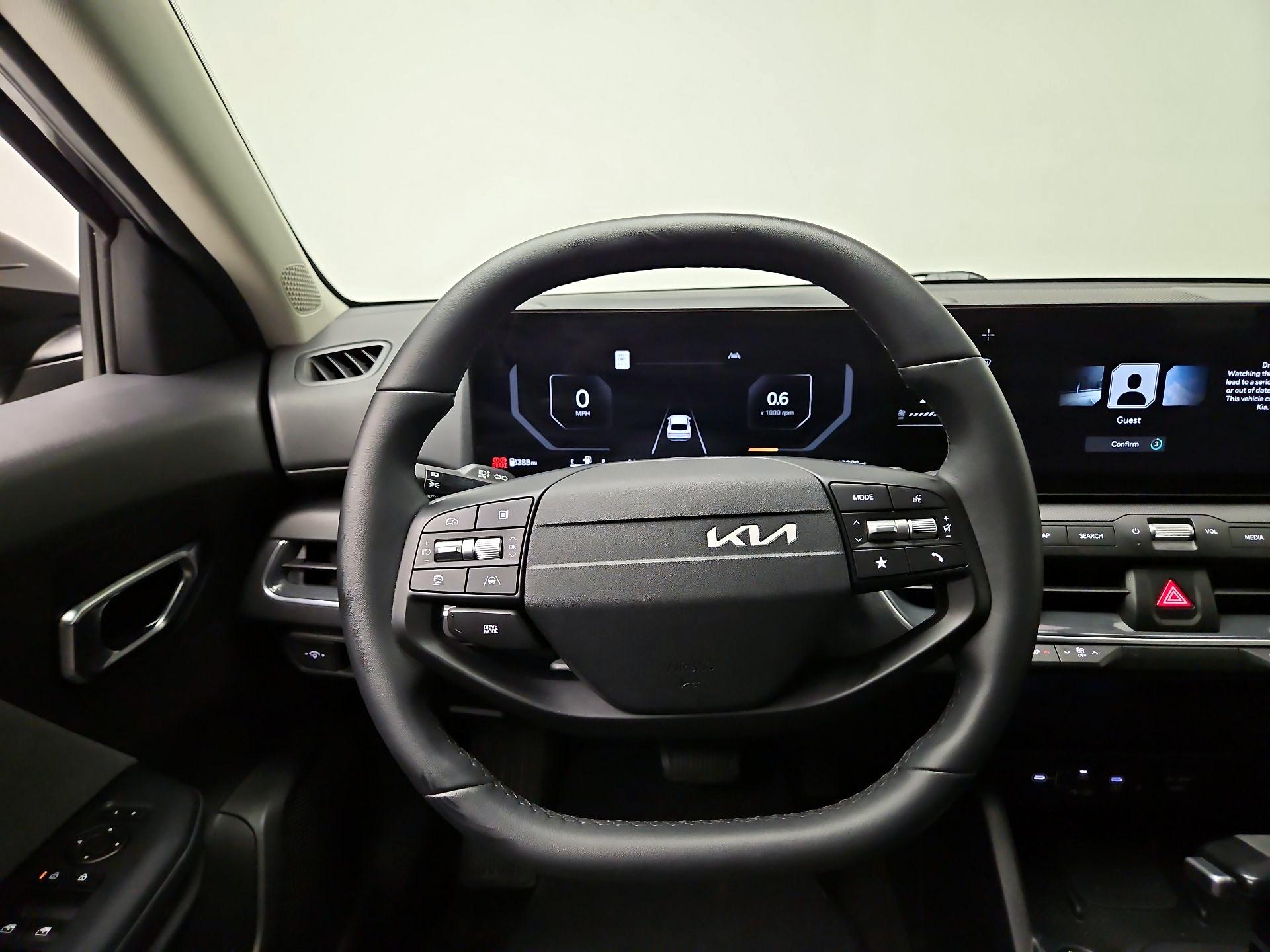 Thumbnail: 2025 Kia K4 - 10