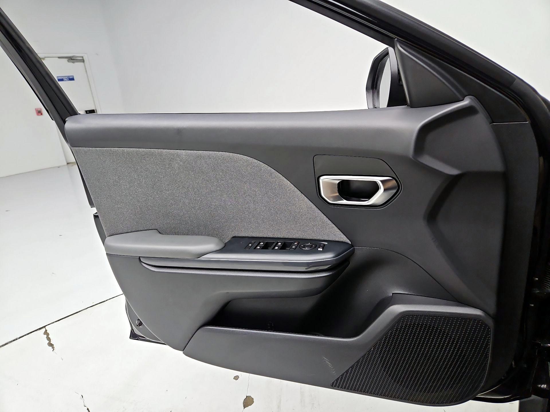 Thumbnail: 2025 Kia K4 - 12