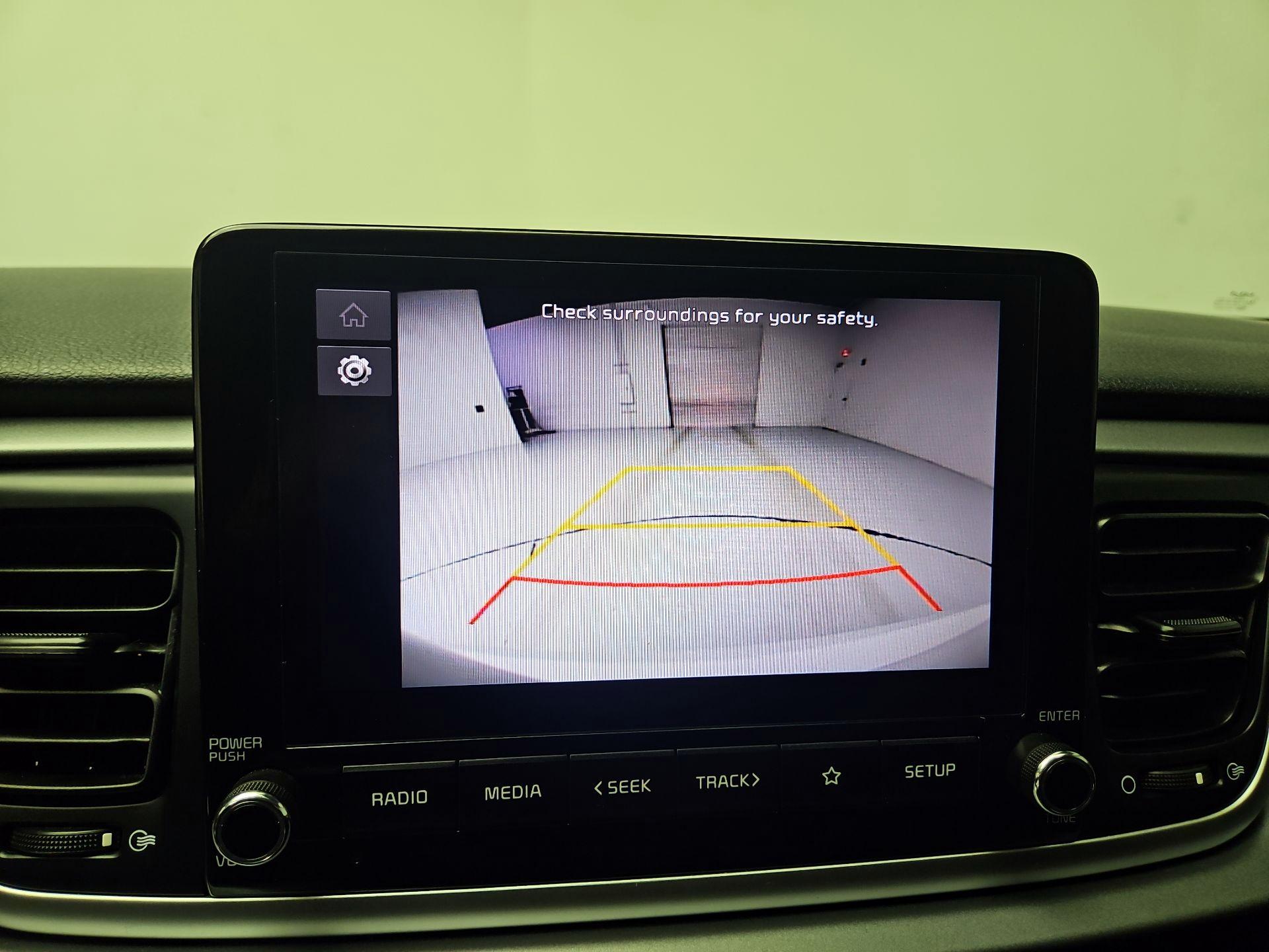 Thumbnail: 2023 Kia Rio - 14