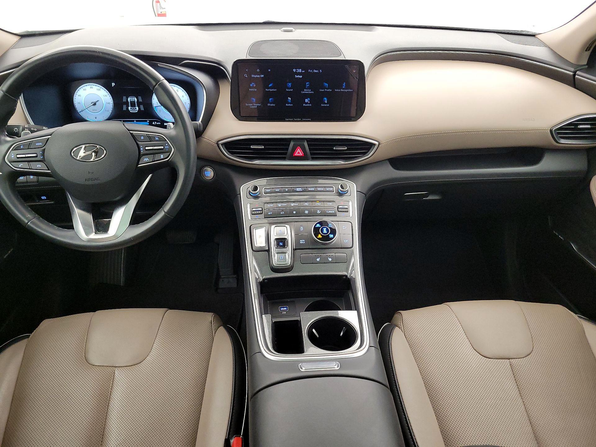 Thumbnail: 2022 Hyundai Santa Fe - 9