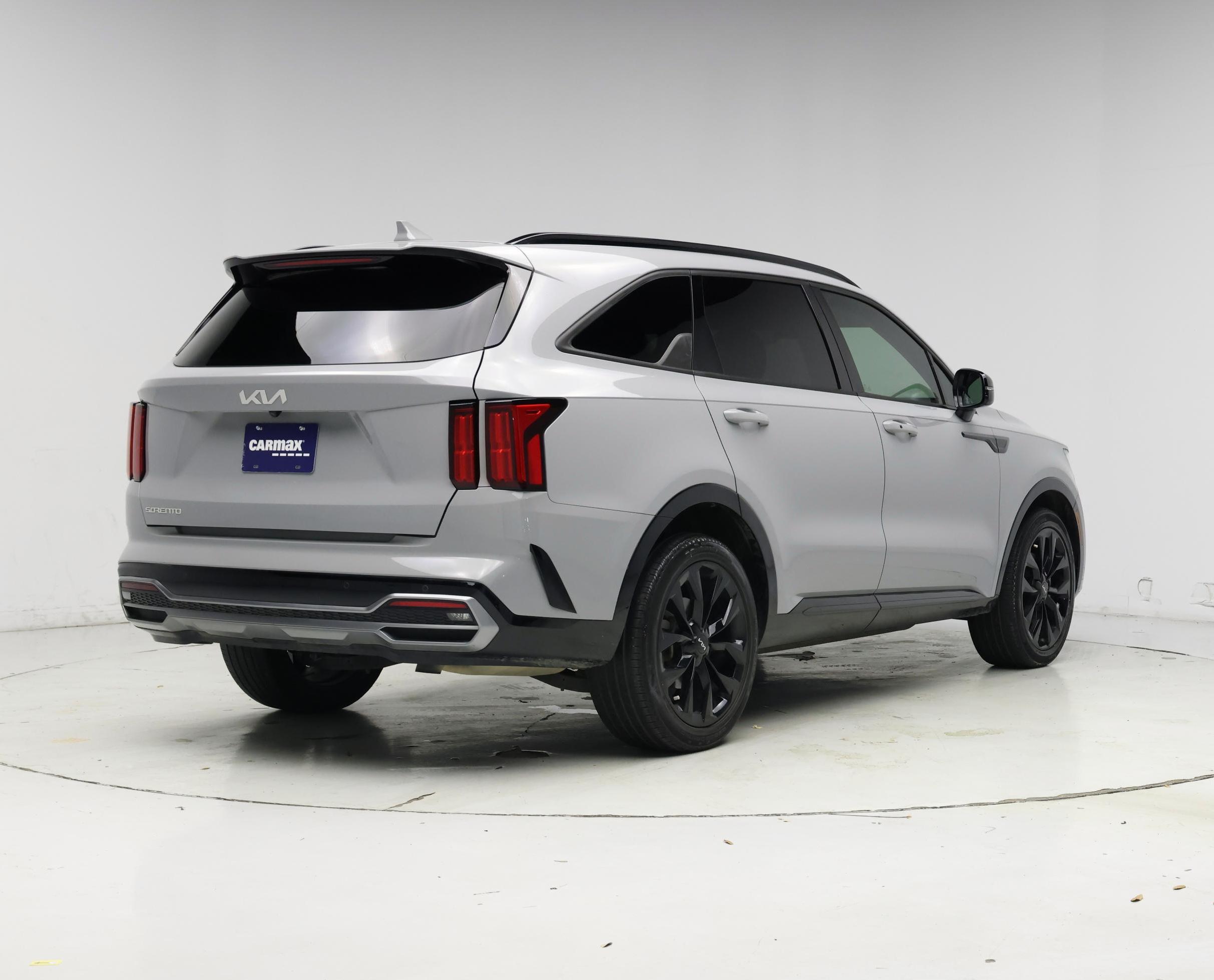 Thumbnail: 2023 Kia Sorento - 8