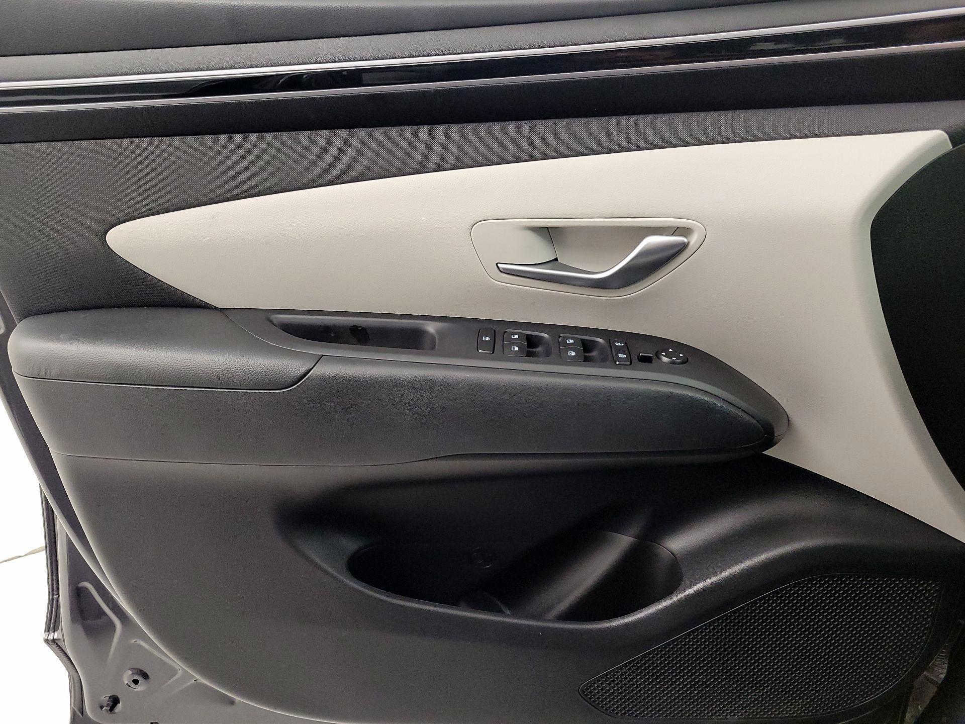 Thumbnail: 2023 Hyundai Tucson - 12