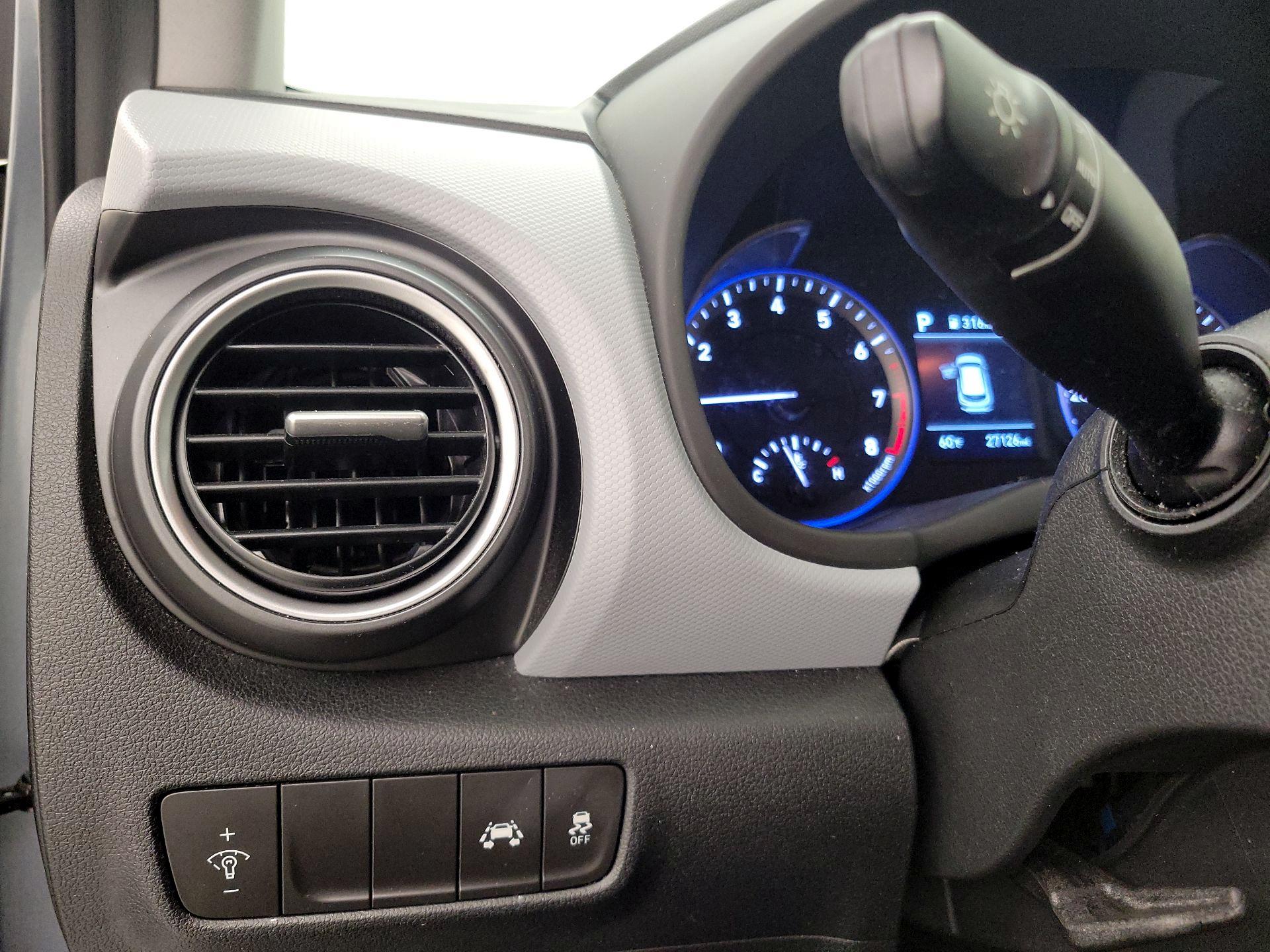 Thumbnail: 2020 Hyundai Kona - 13