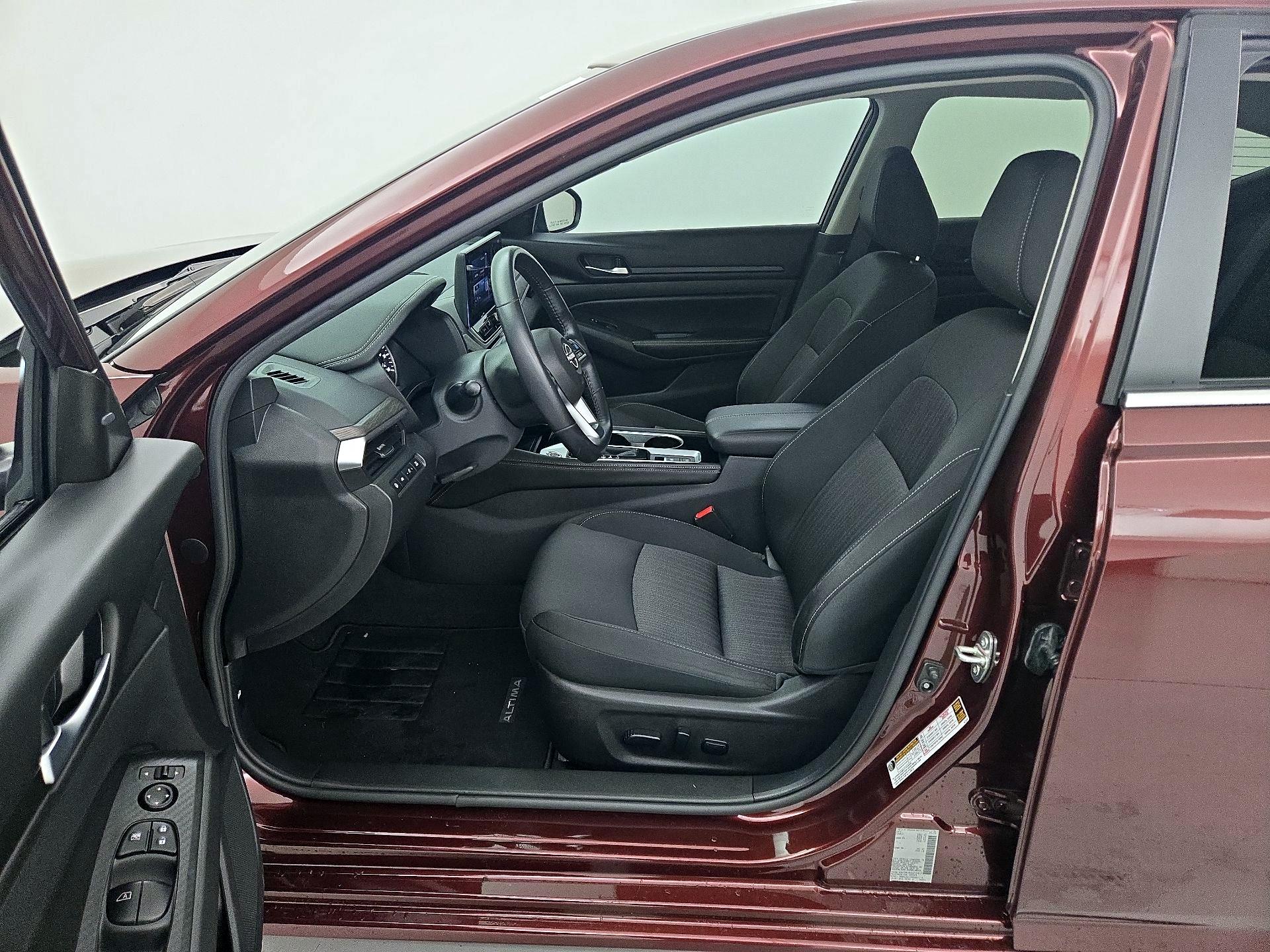 Thumbnail: 2024 Nissan Altima - 11