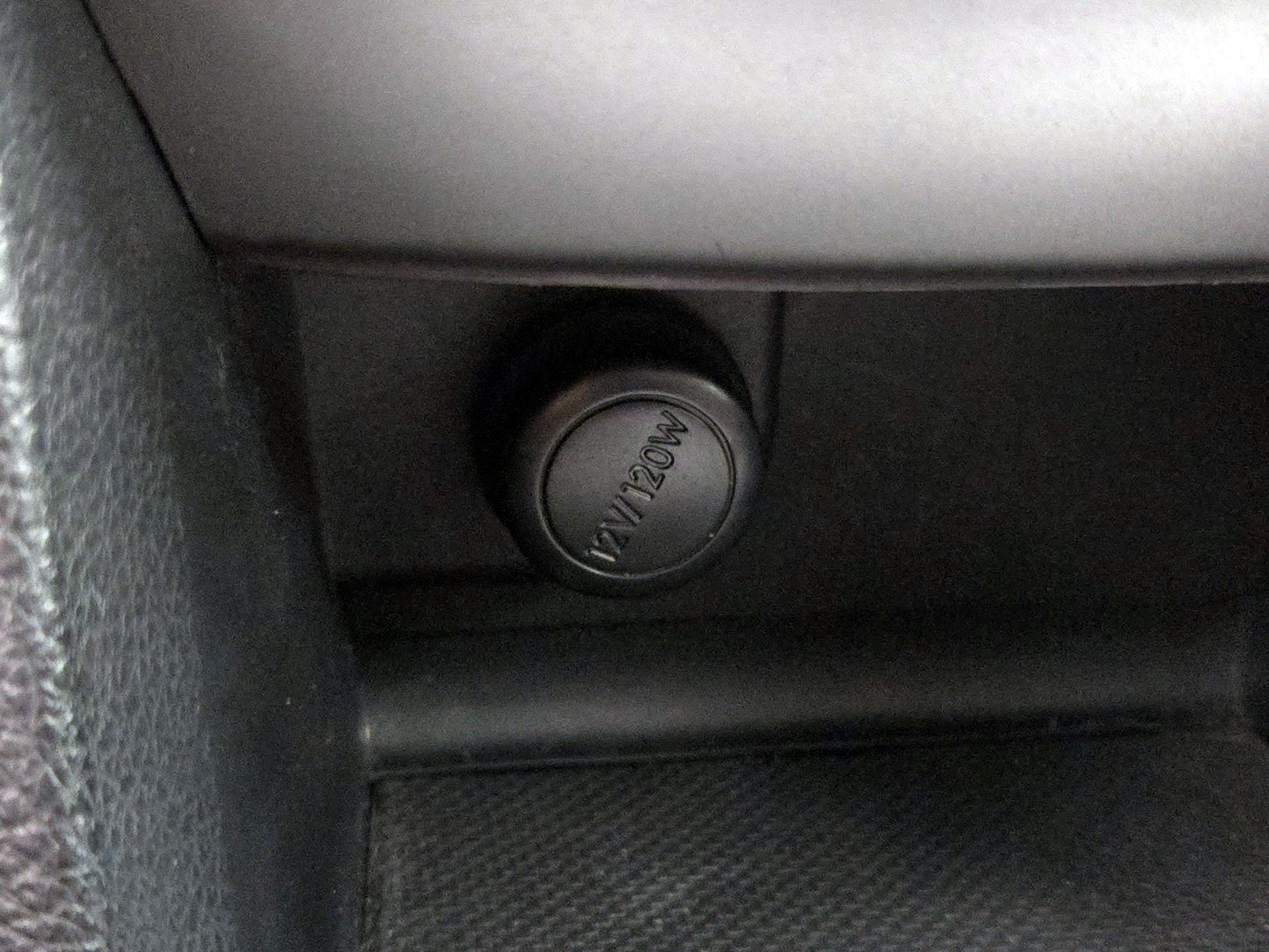 Thumbnail: 2014 Subaru Outback - 19