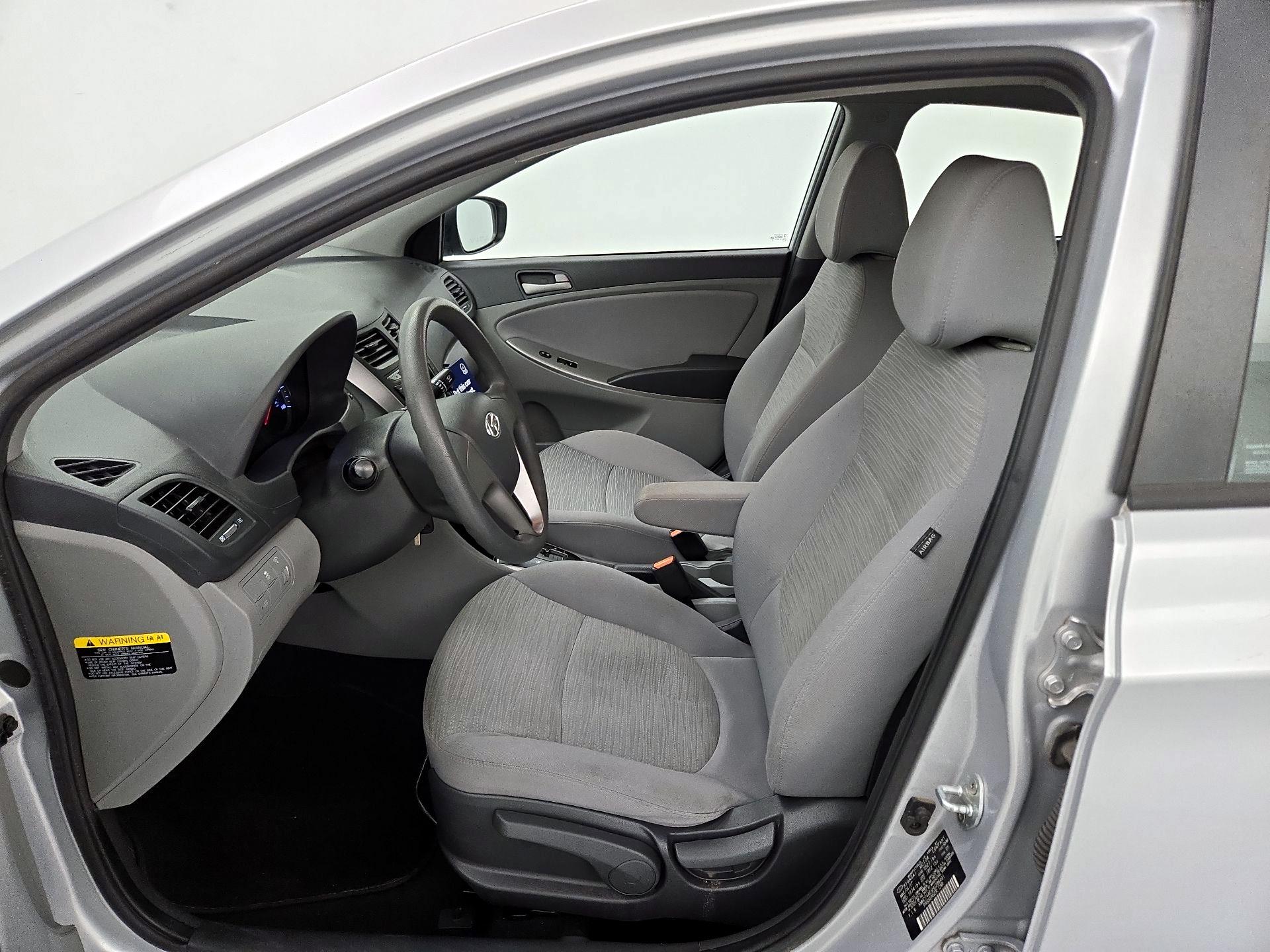 Thumbnail: 2017 Hyundai Accent - 11