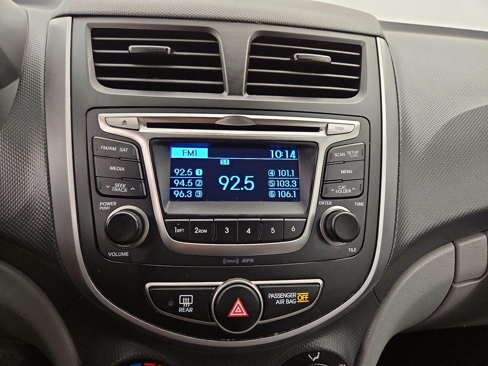 Thumbnail: 2017 Hyundai Accent - 14