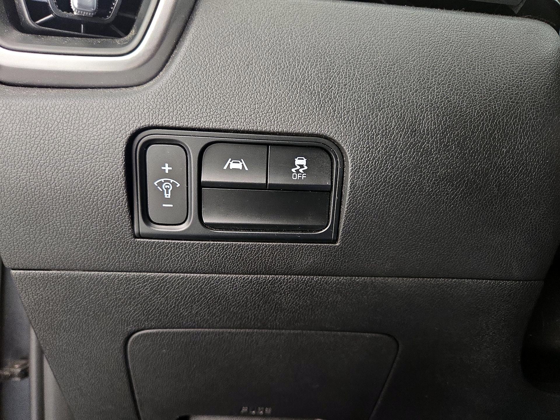 Thumbnail: 2022 Kia Sorento - 13