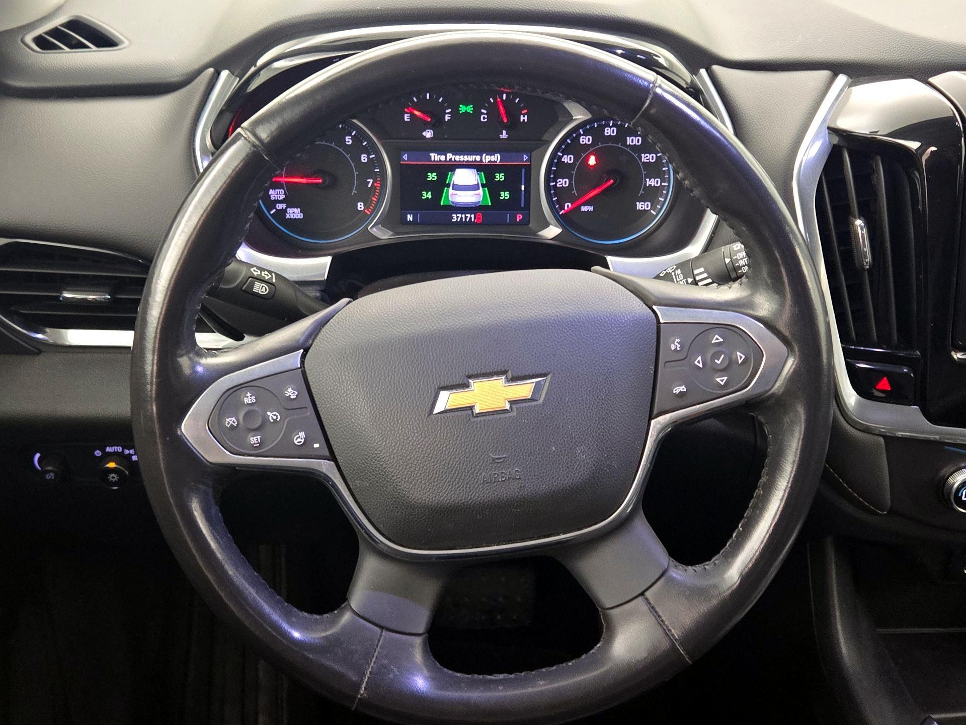 Thumbnail: 2020 Chevrolet Traverse - 10