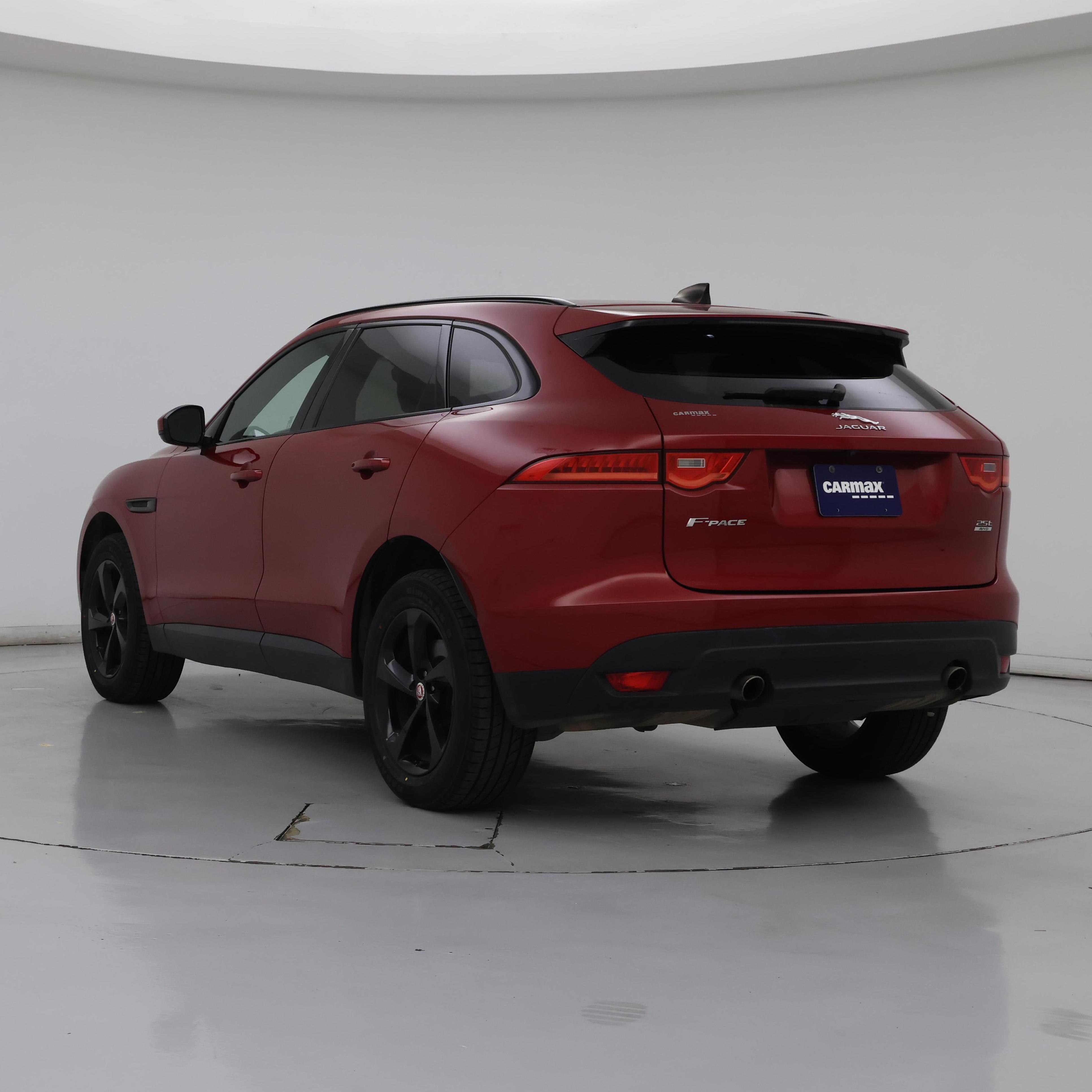 Thumbnail: 2020 Jaguar F-Pace - 2