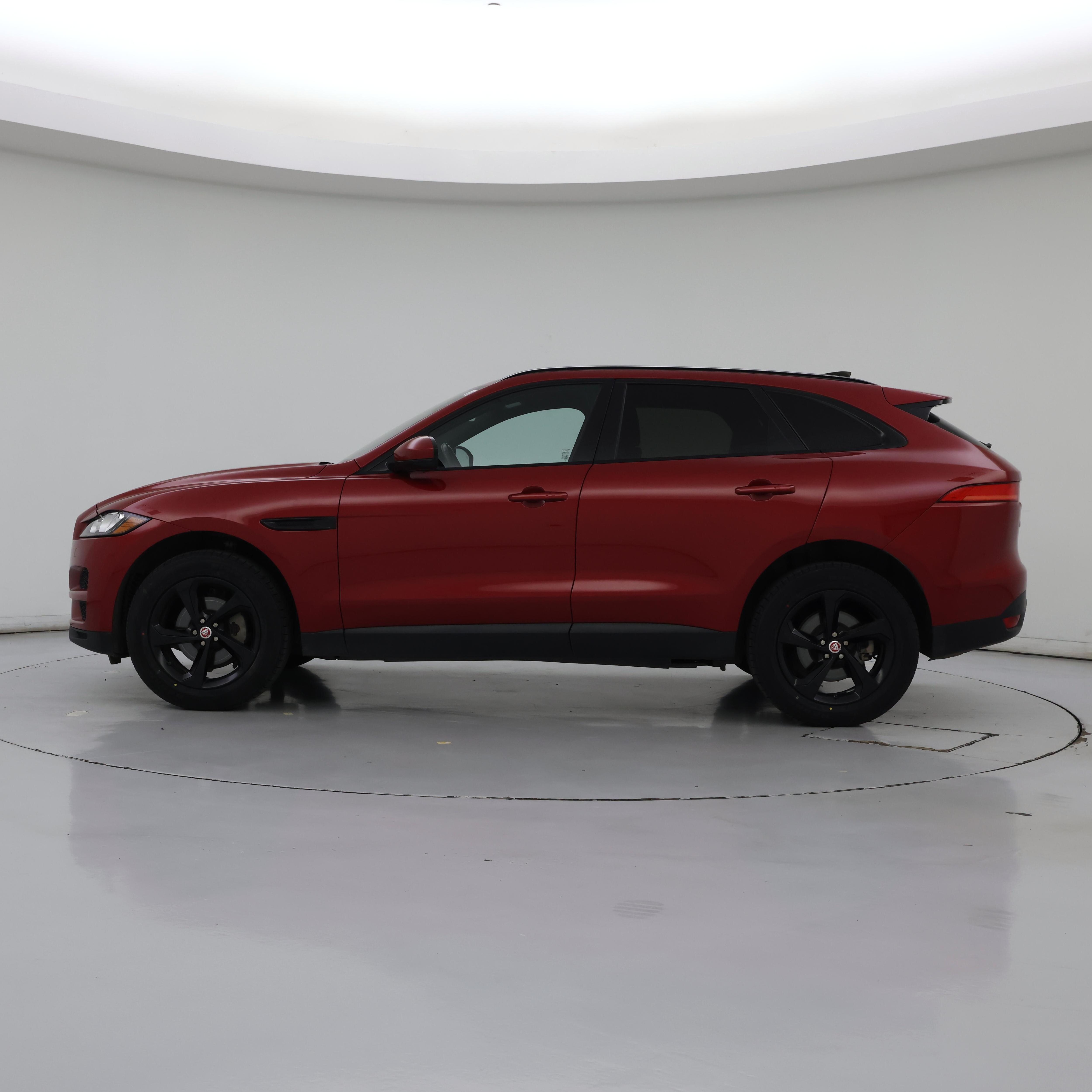 Thumbnail: 2020 Jaguar F-Pace - 3