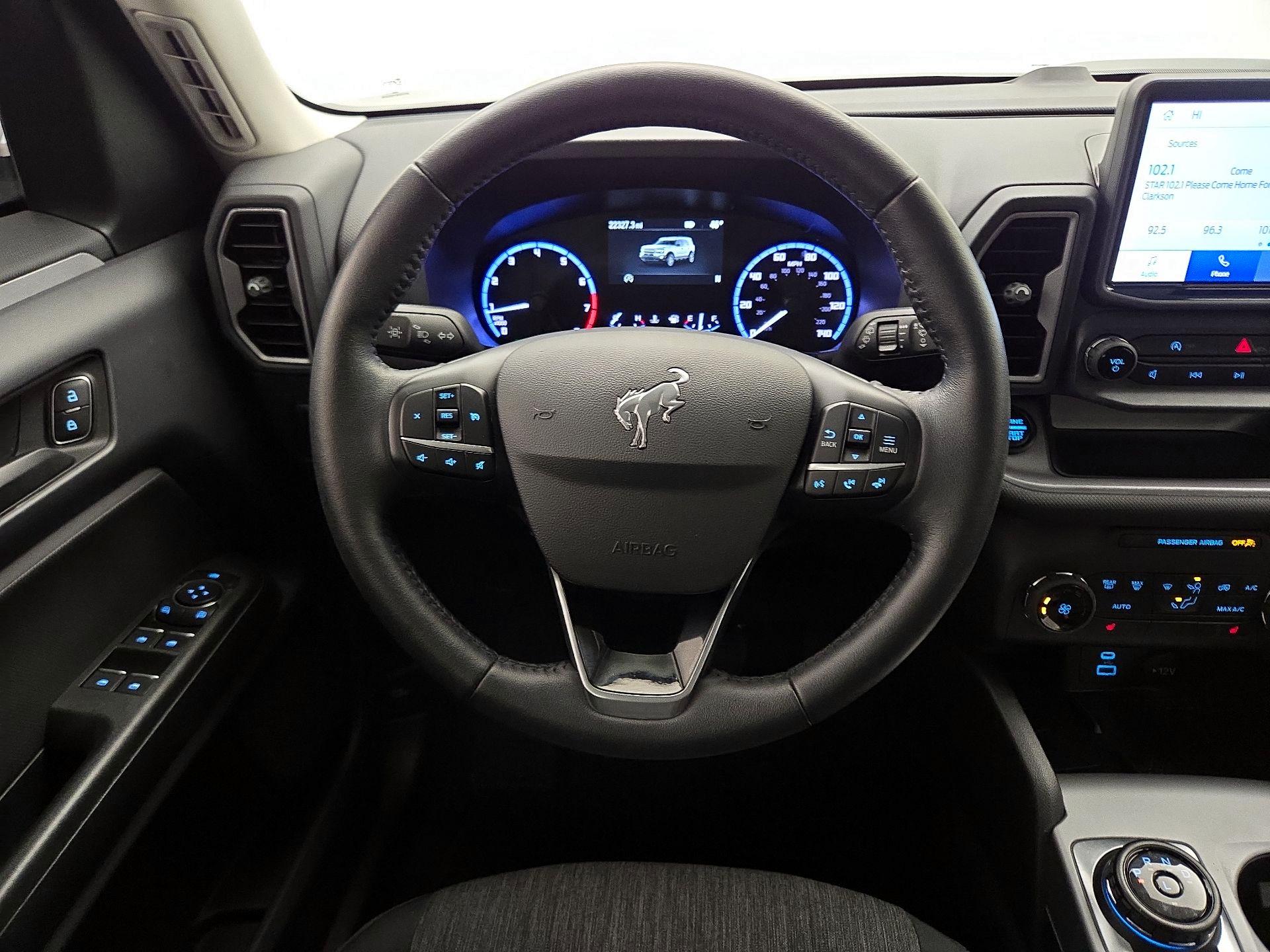 Thumbnail: 2022 Ford Bronco Sport - 10