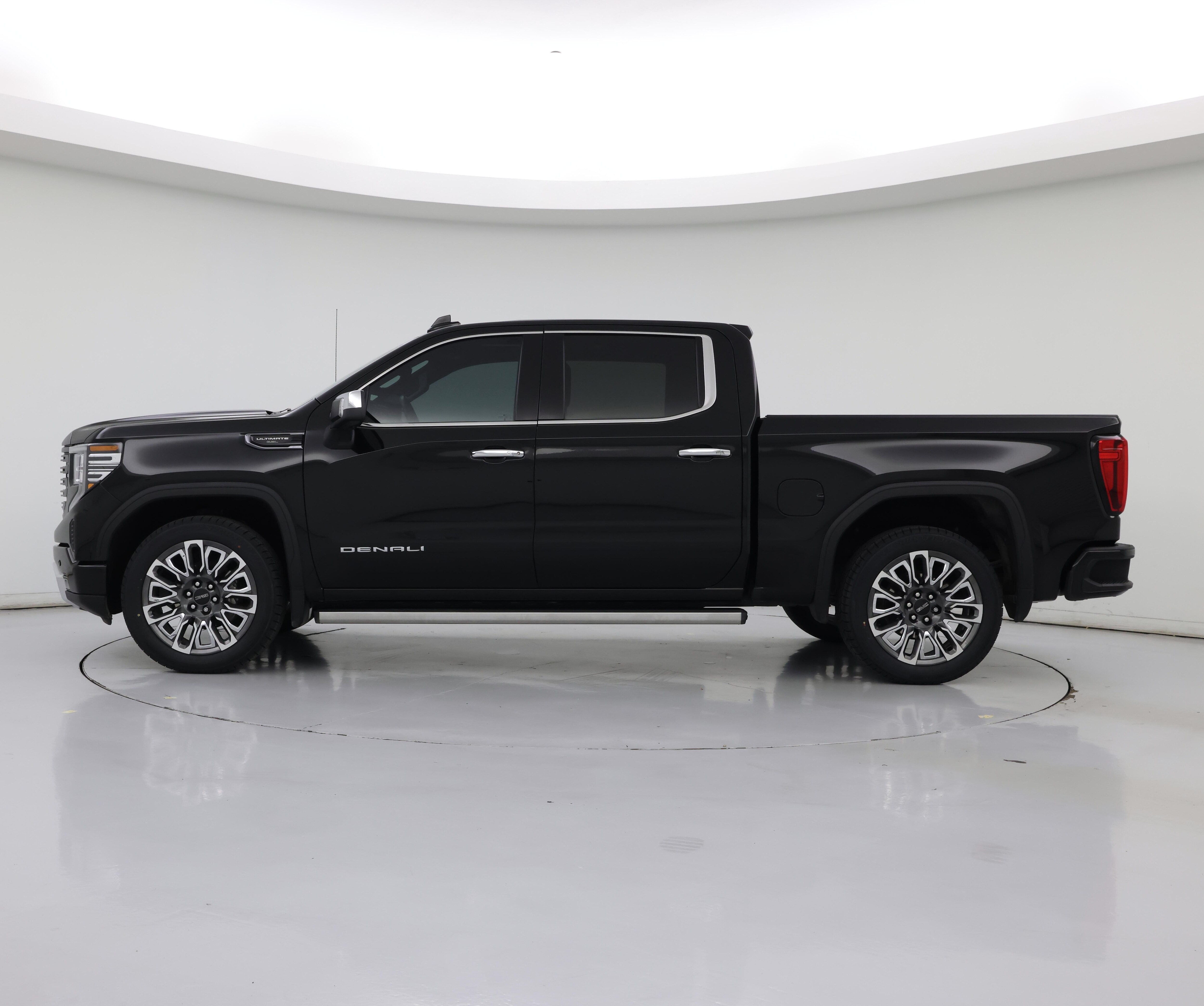 Thumbnail: 2023 GMC Sierra 1500 - 3