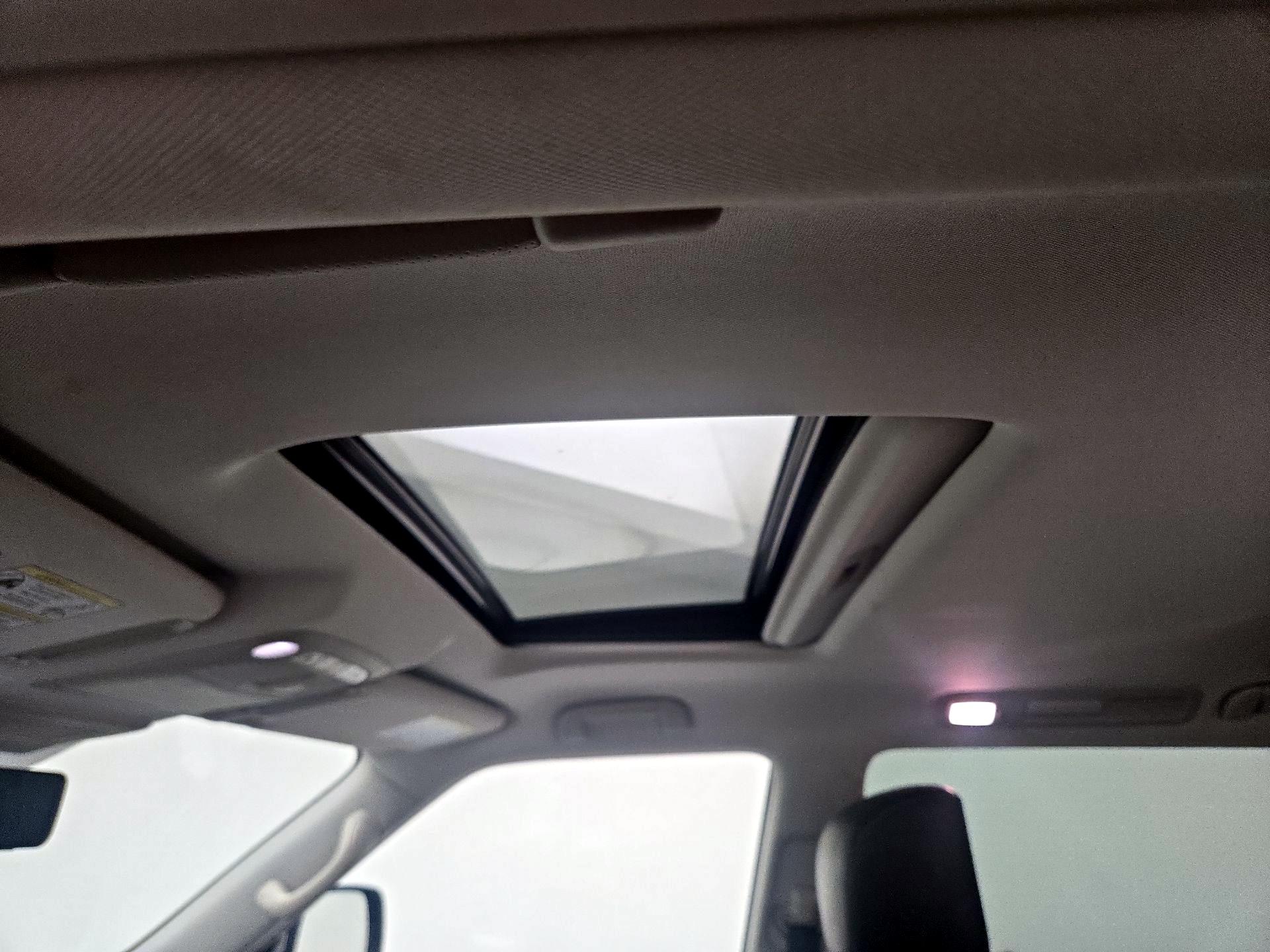 Thumbnail: 2019 INFINITI QX80 - 20