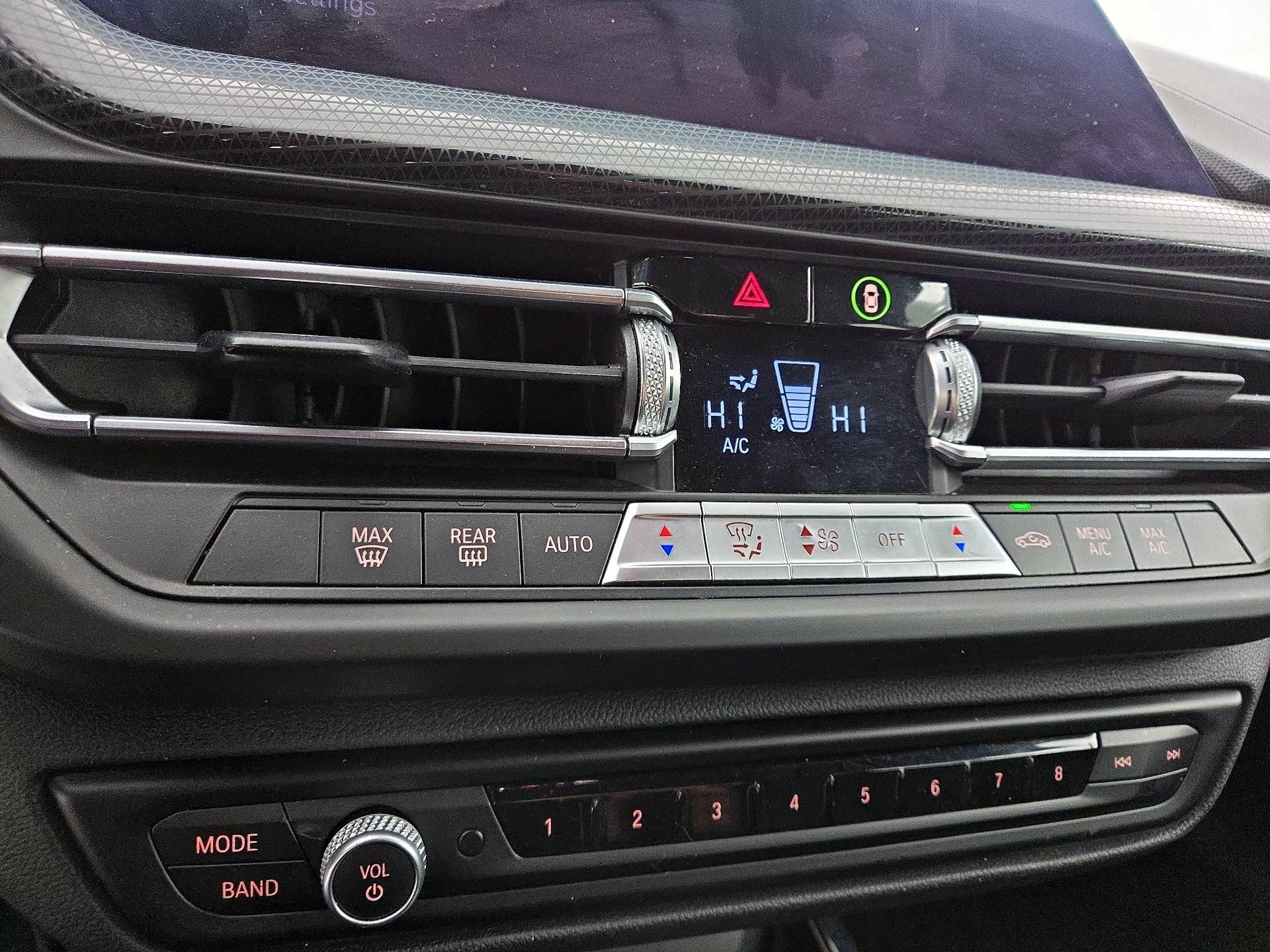 Thumbnail: 2021 BMW 2 Series - 17