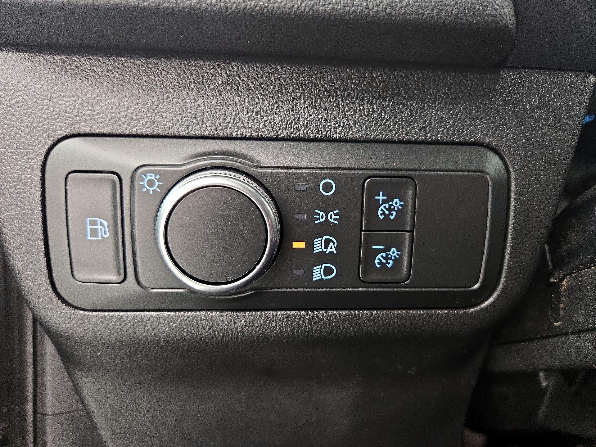 Thumbnail: 2022 Ford Escape - 13