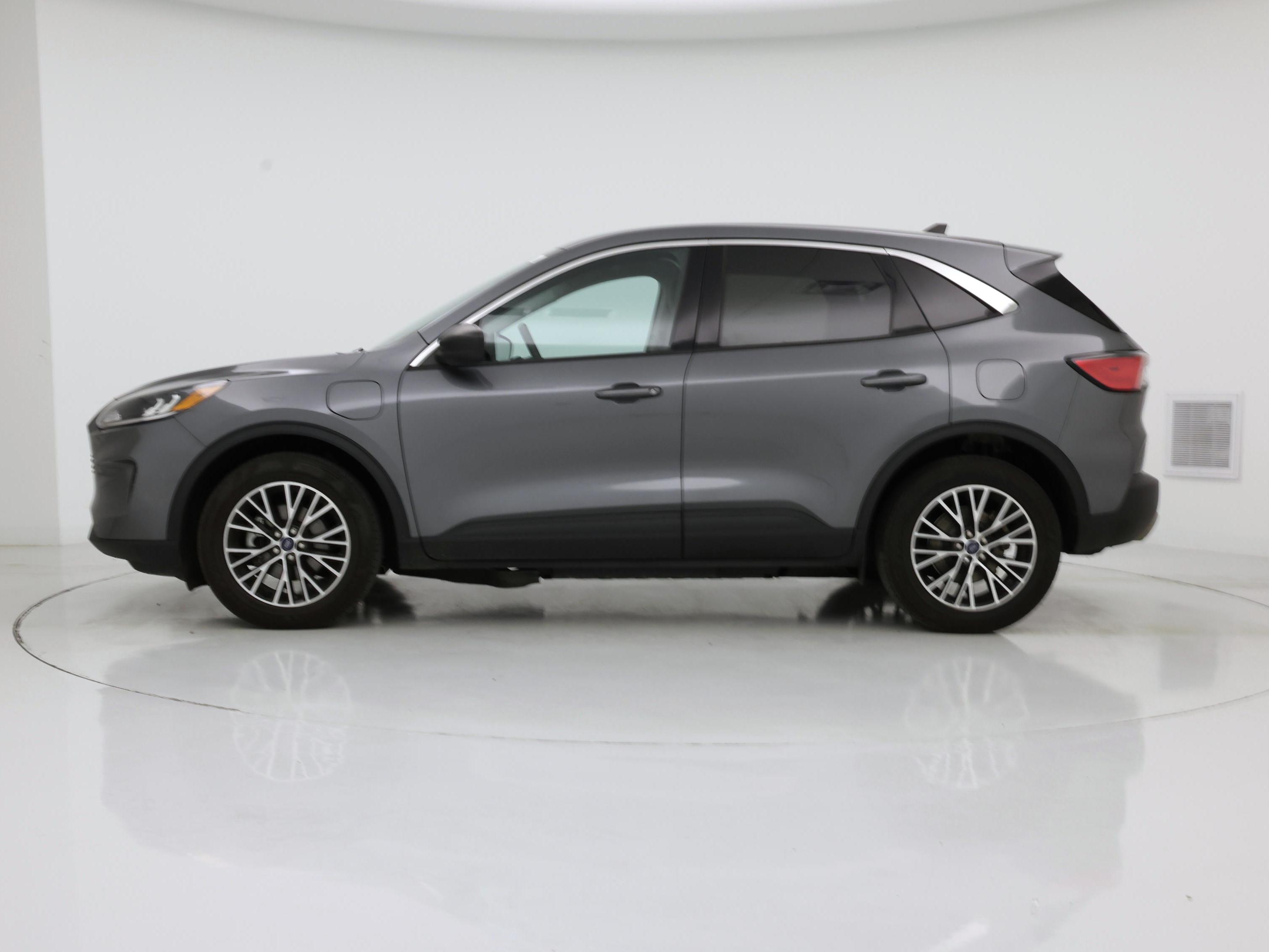 Thumbnail: 2022 Ford Escape - 3