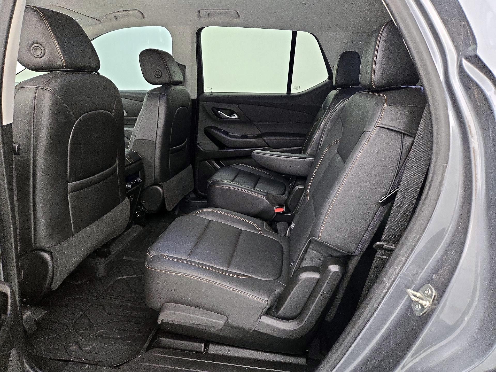 Thumbnail: 2020 Chevrolet Traverse - 19