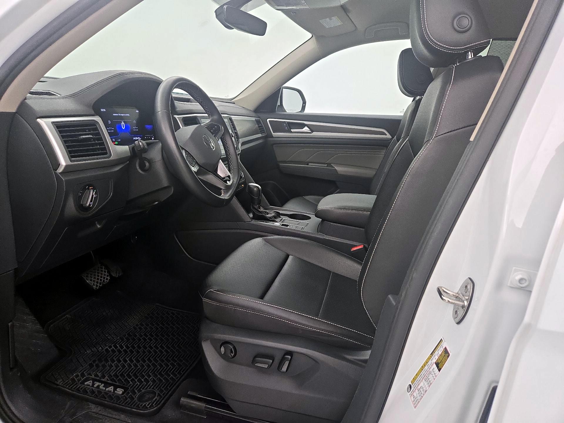 Thumbnail: 2022 Volkswagen Atlas - 11