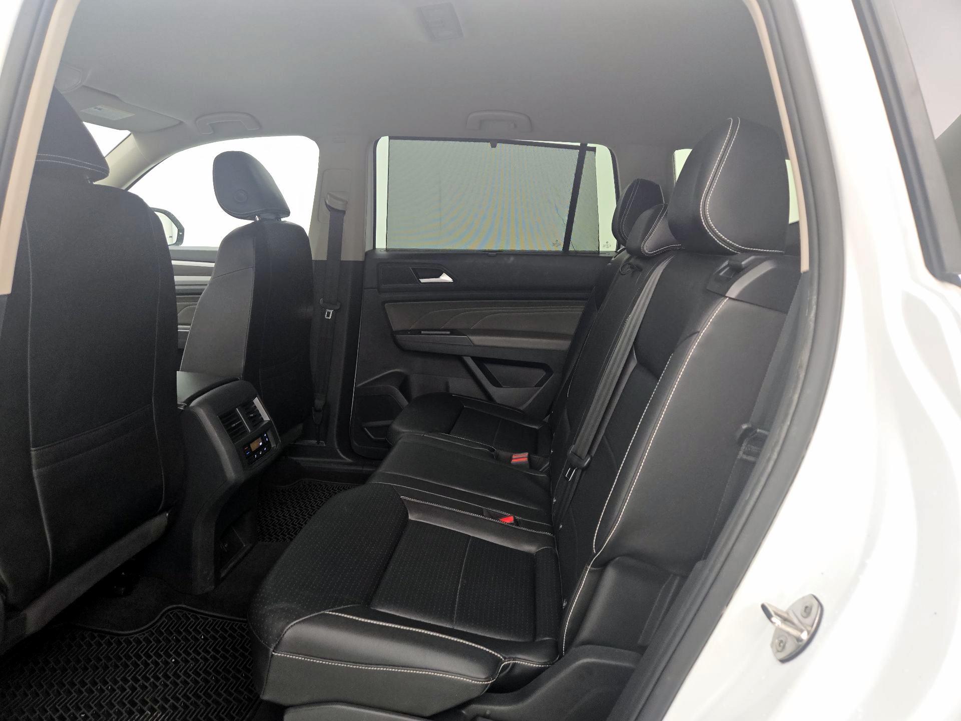 Thumbnail: 2022 Volkswagen Atlas - 19