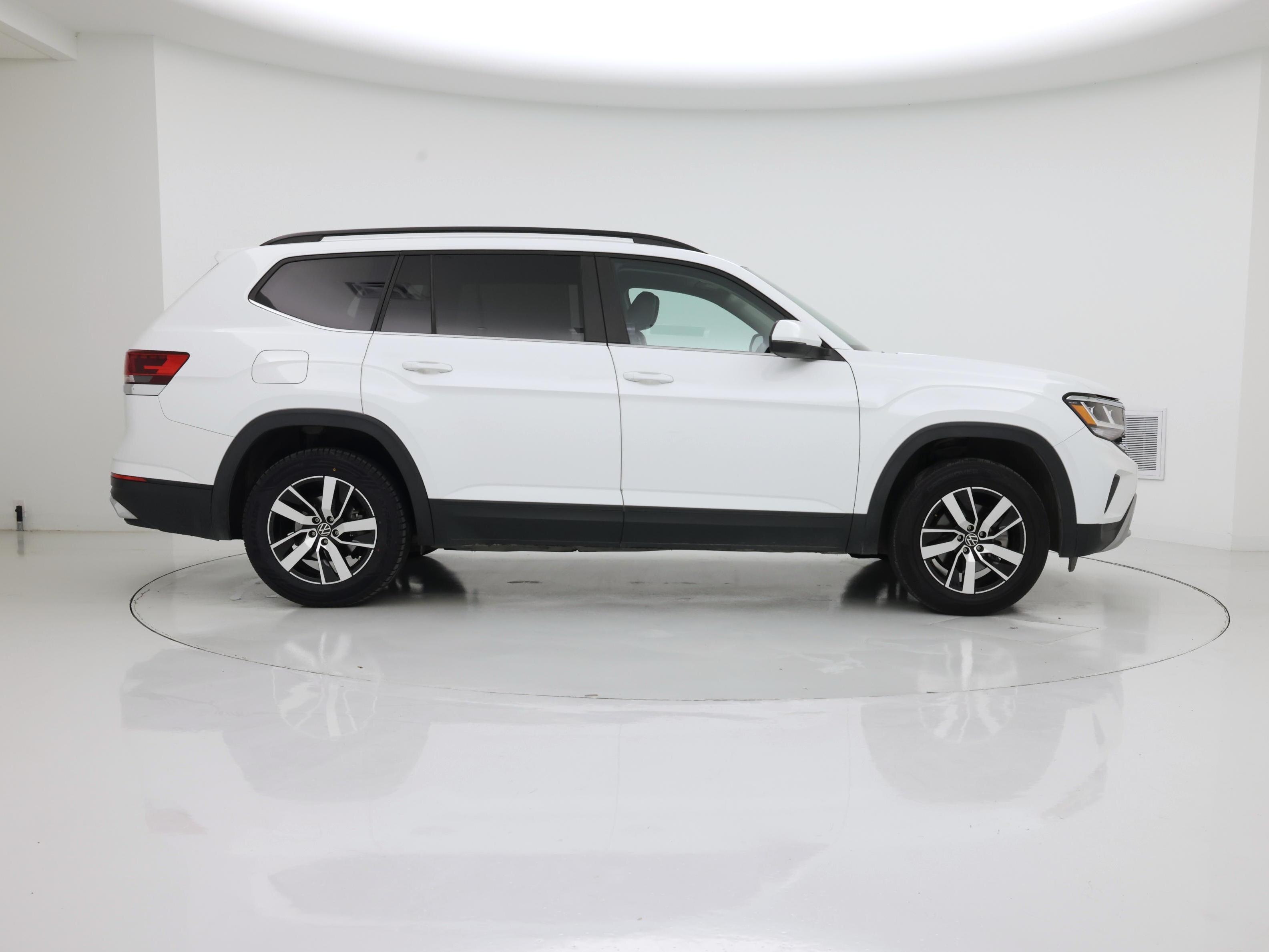 Thumbnail: 2022 Volkswagen Atlas - 7