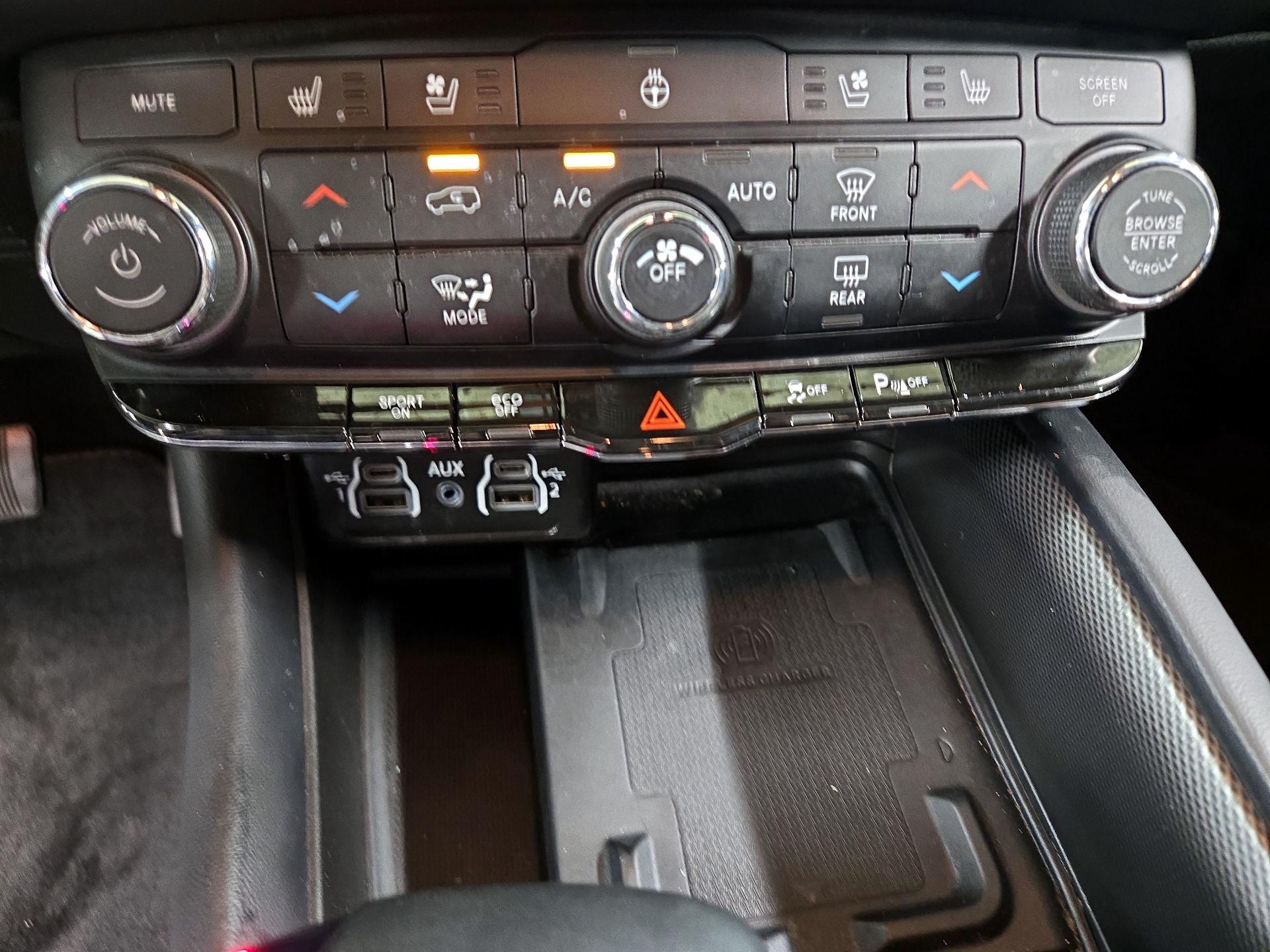 Thumbnail: 2024 Dodge Durango - 15