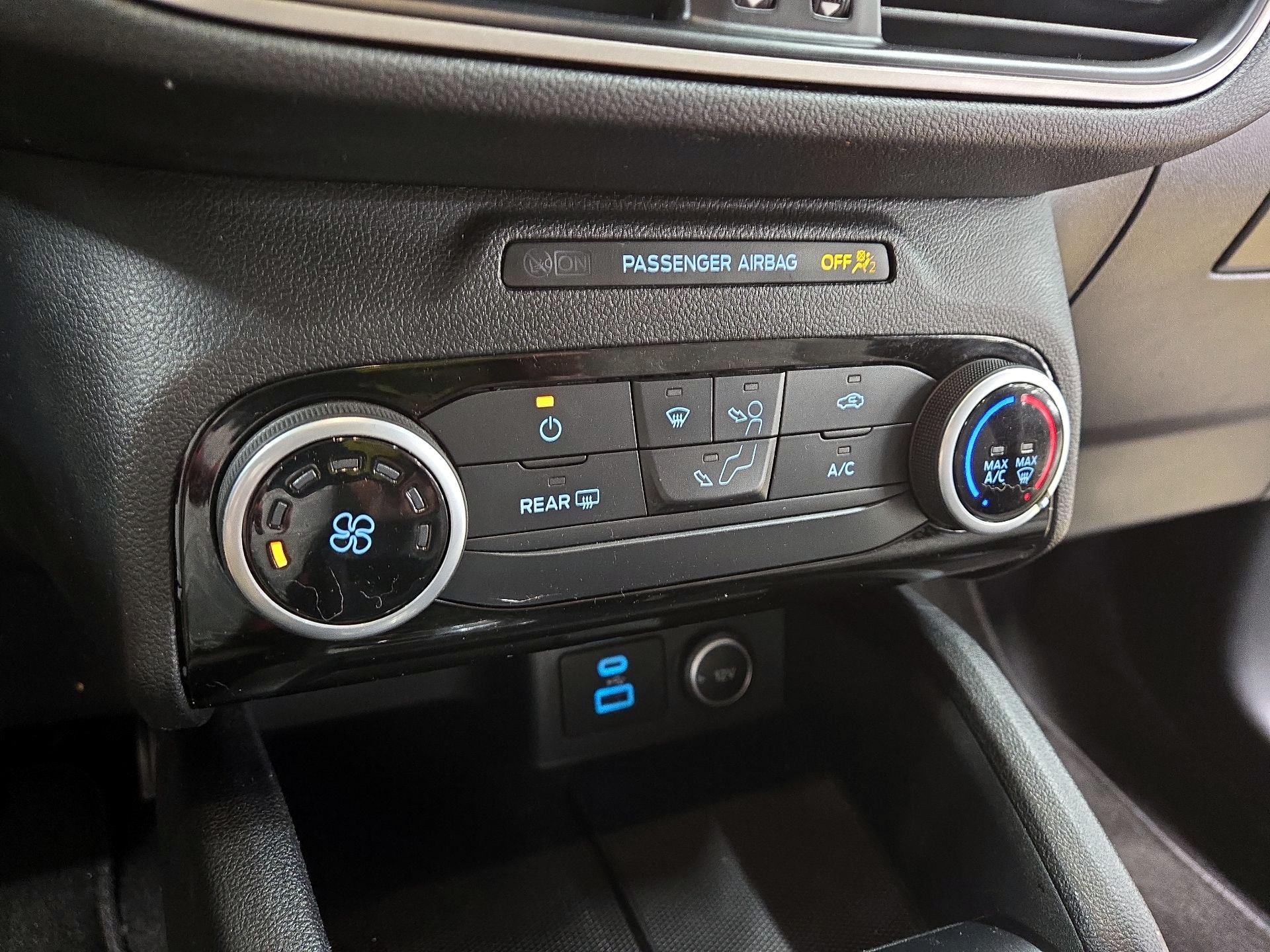 Thumbnail: 2021 Ford Escape - 16