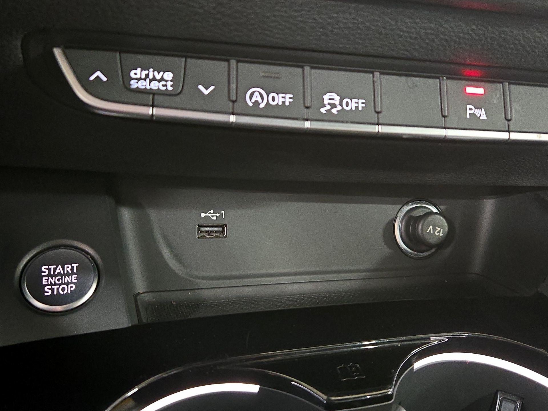 Thumbnail: 2023 Audi A4 - 19