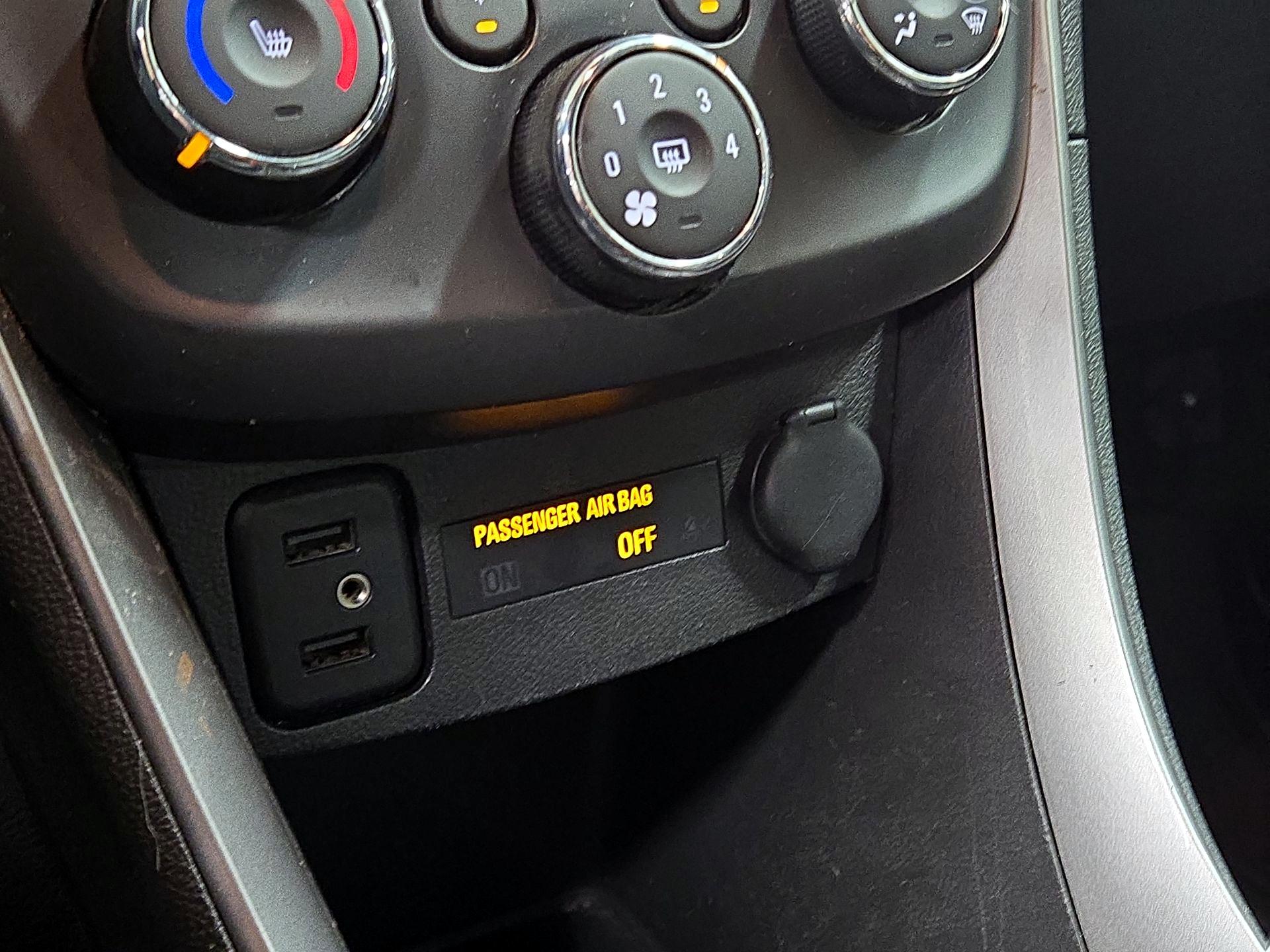 Thumbnail: 2021 Chevrolet Trax - 18