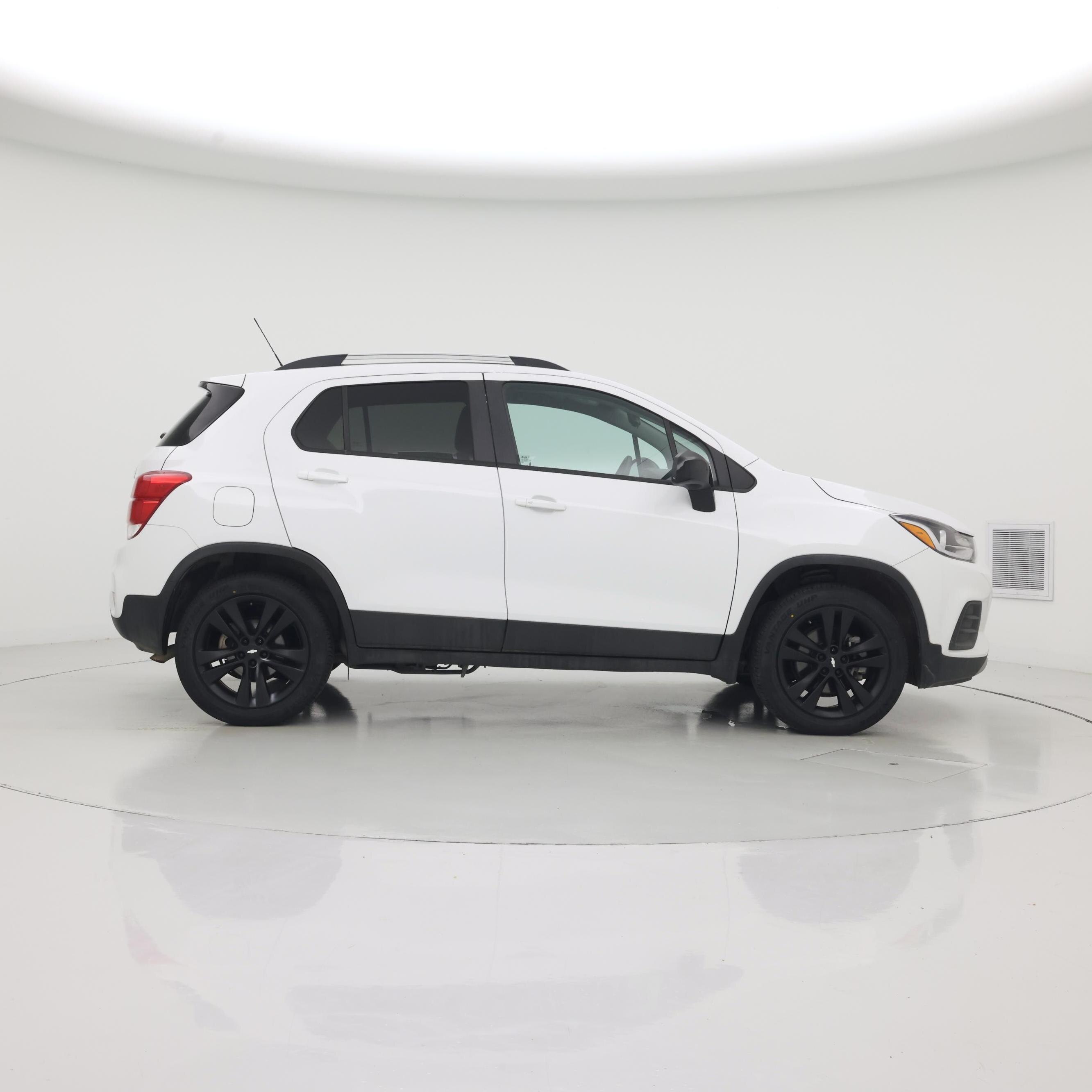 Thumbnail: 2021 Chevrolet Trax - 7