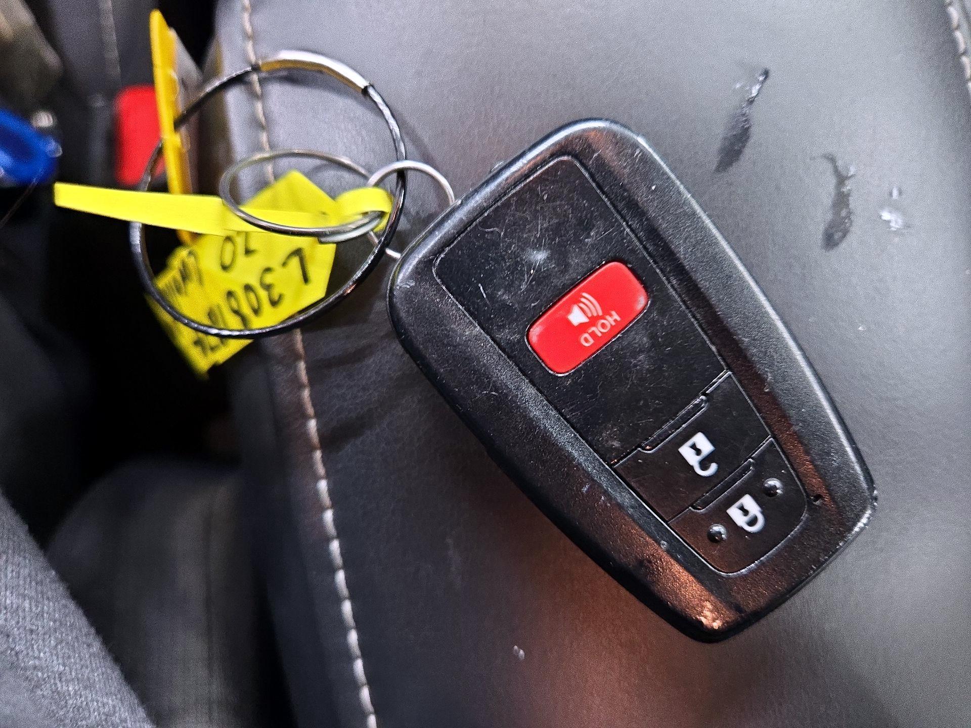 Thumbnail: 2020 Toyota Corolla - 20