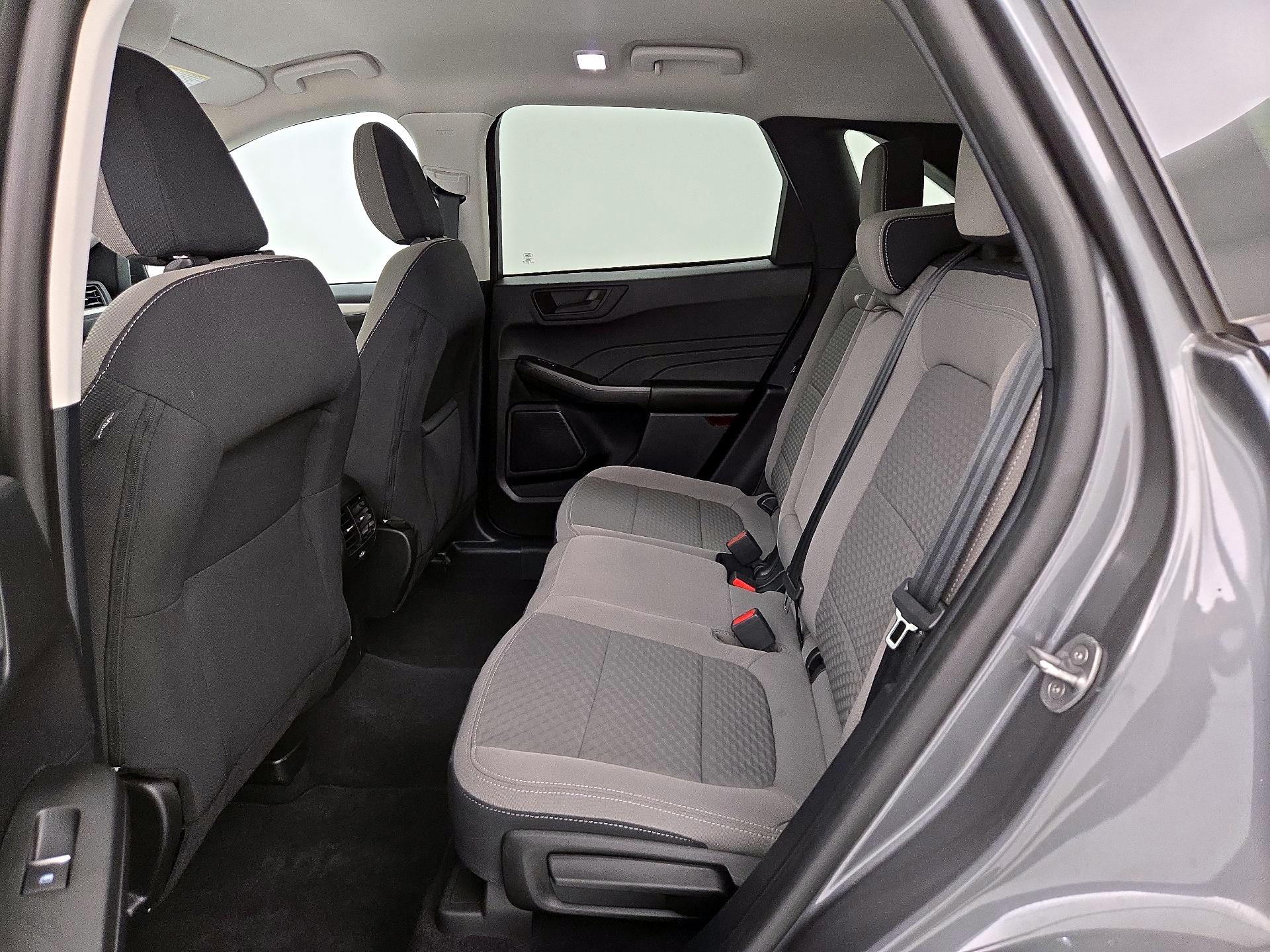 Thumbnail: 2022 Ford Escape - 19