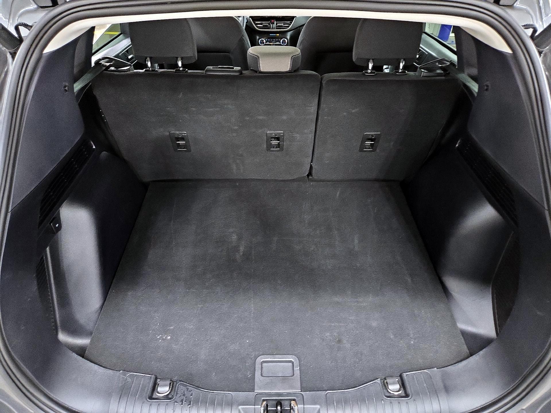 Thumbnail: 2022 Ford Escape - 20