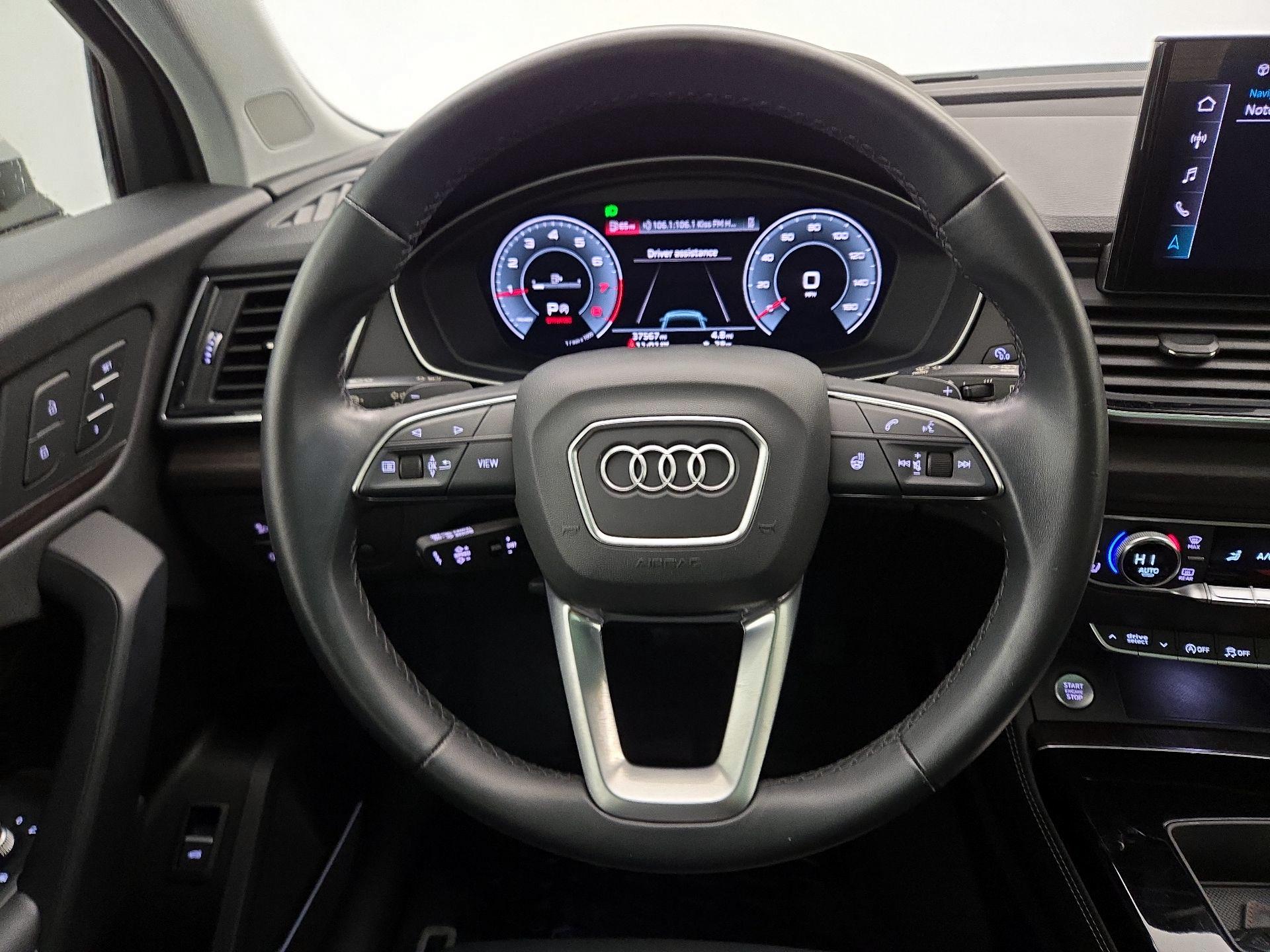 Thumbnail: 2021 Audi Q5 - 10