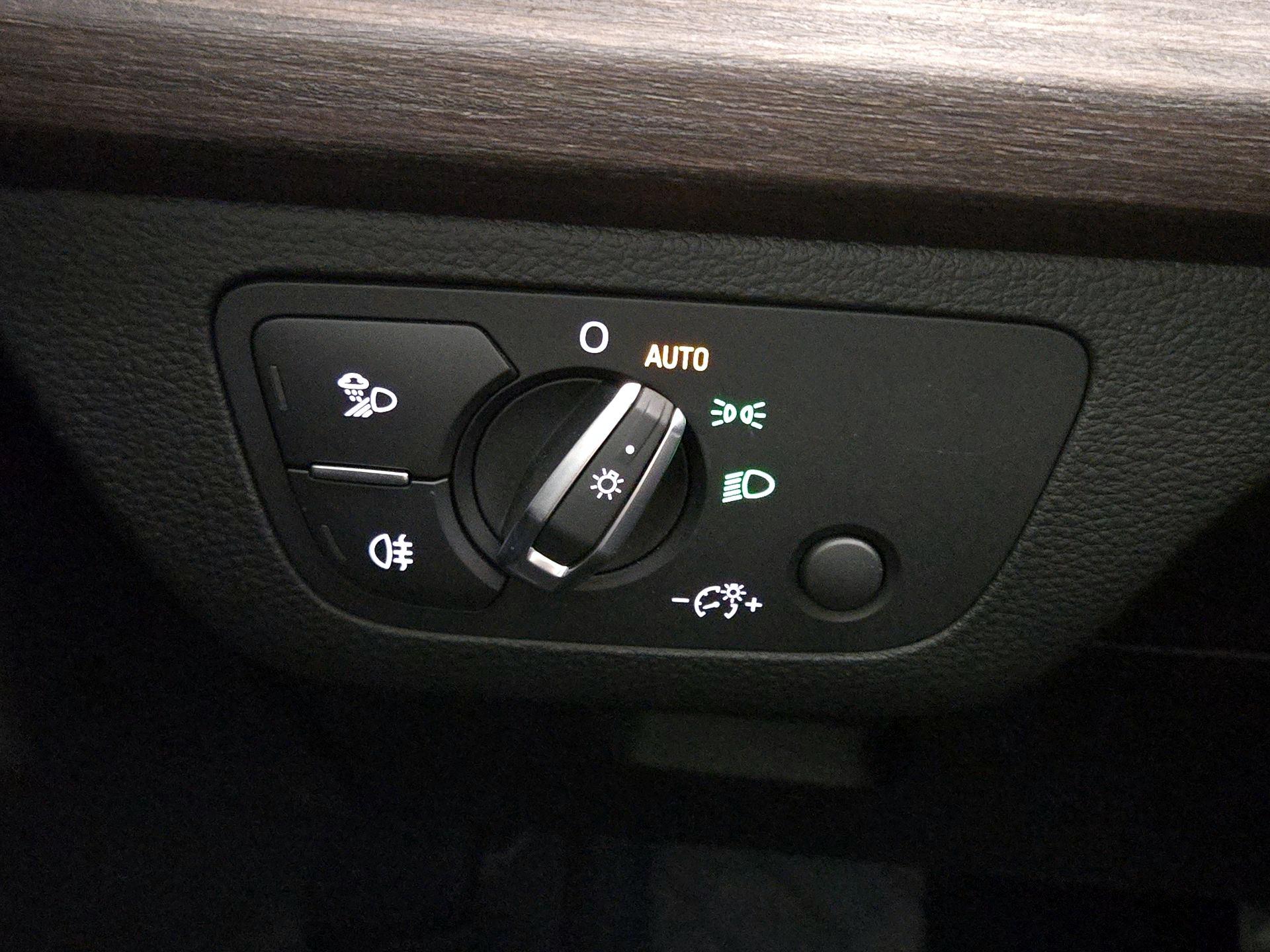 Thumbnail: 2021 Audi Q5 - 13