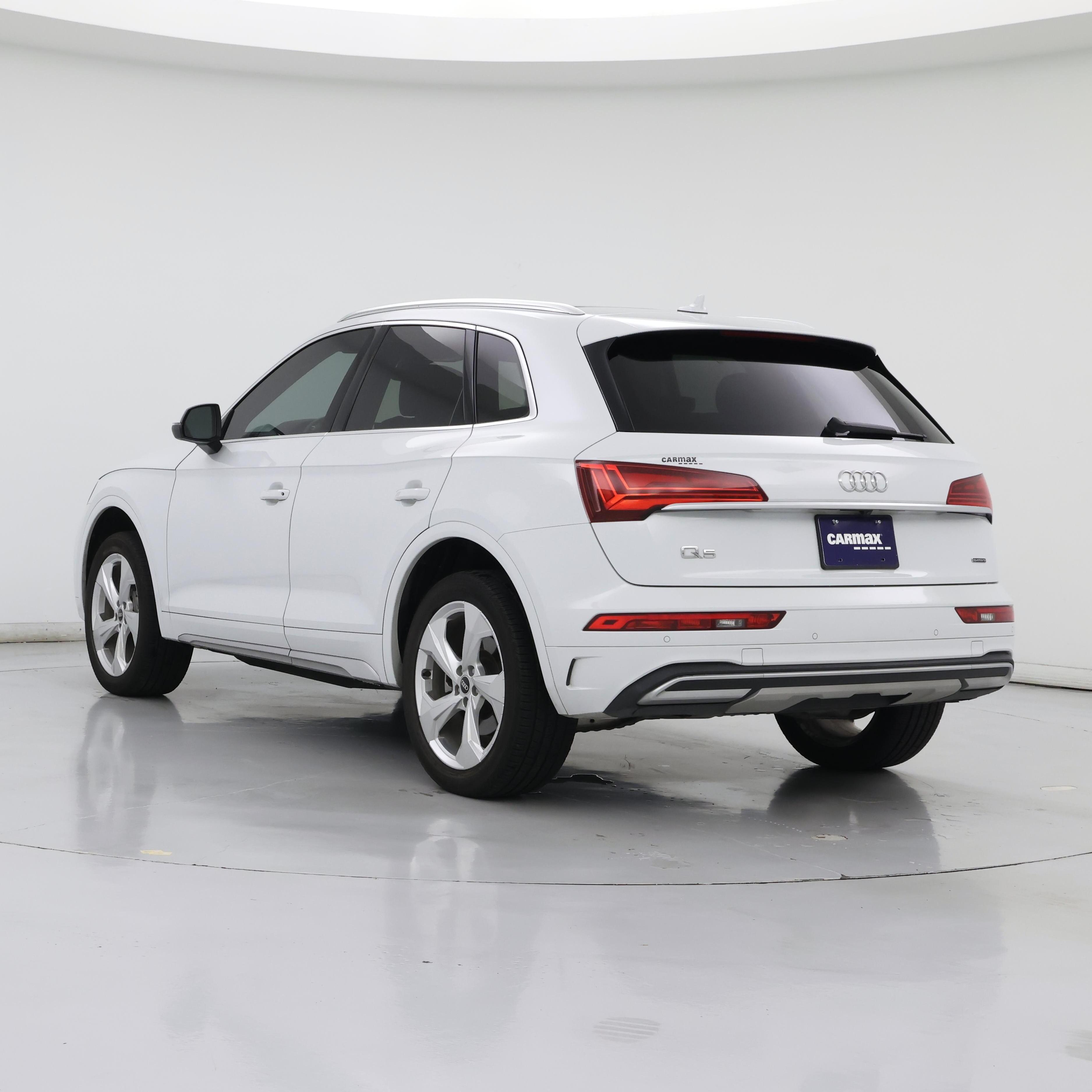 Thumbnail: 2021 Audi Q5 - 2