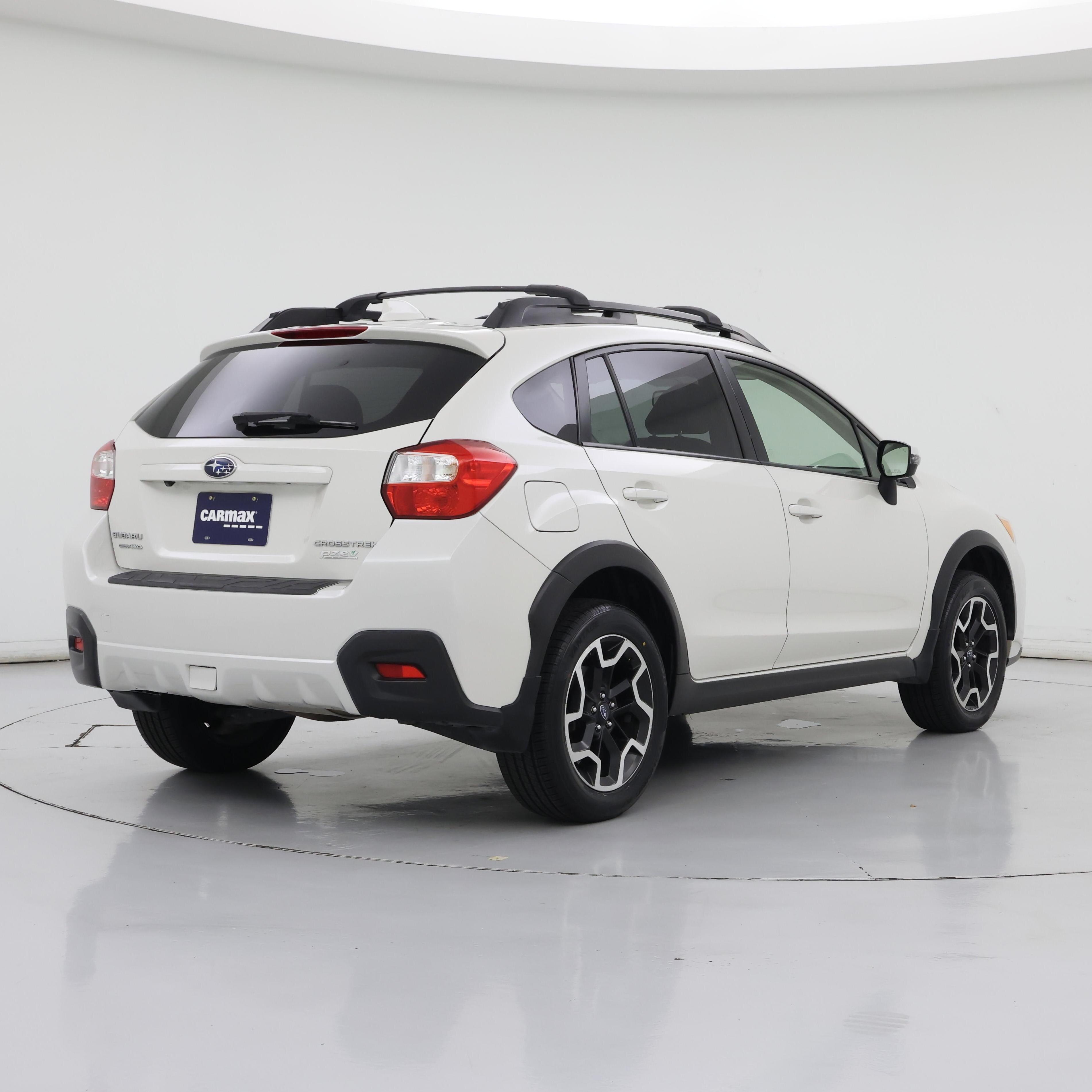 Thumbnail: 2016 Subaru XV Crosstrek - 8