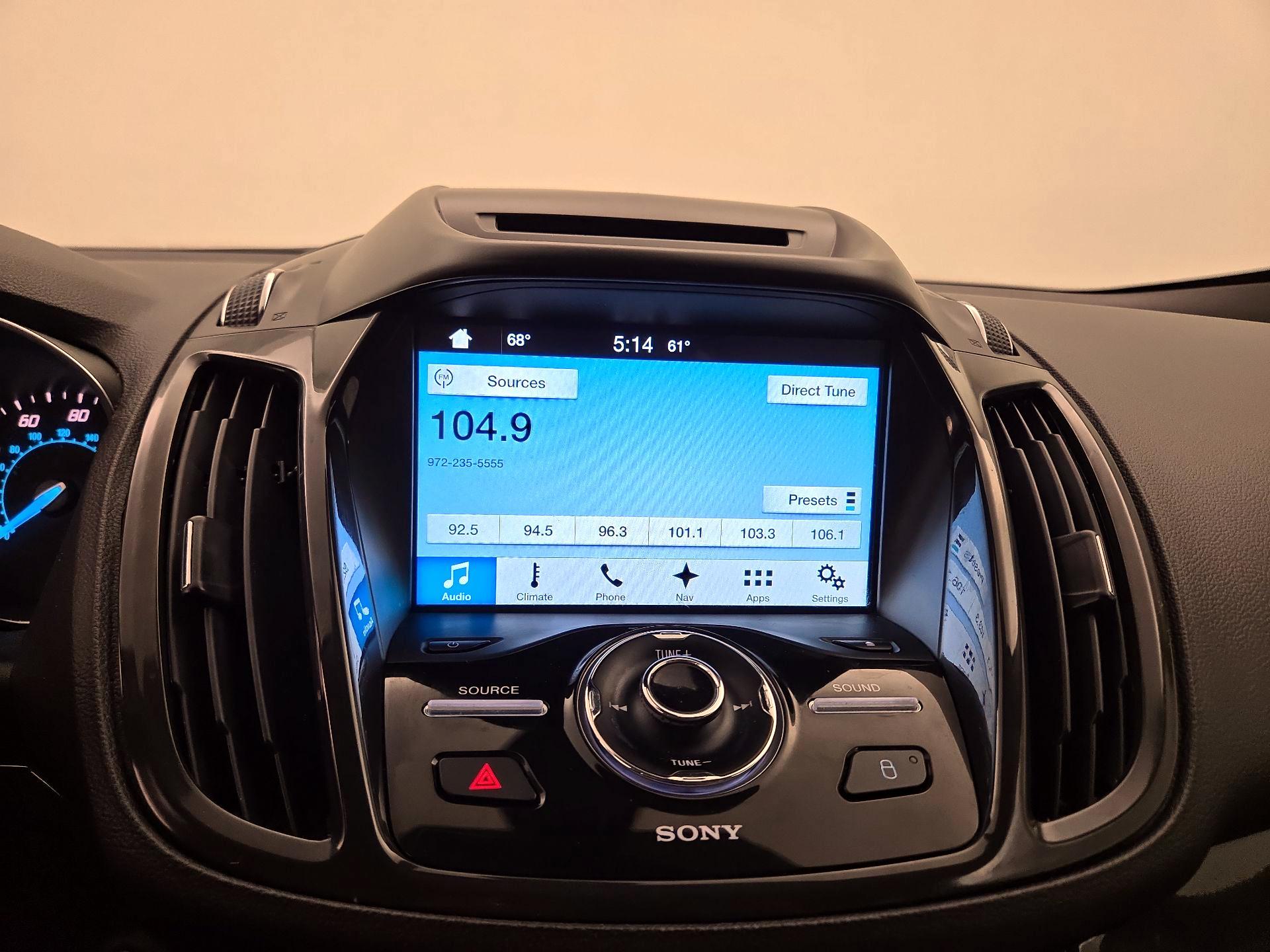 Thumbnail: 2016 Ford Escape - 16