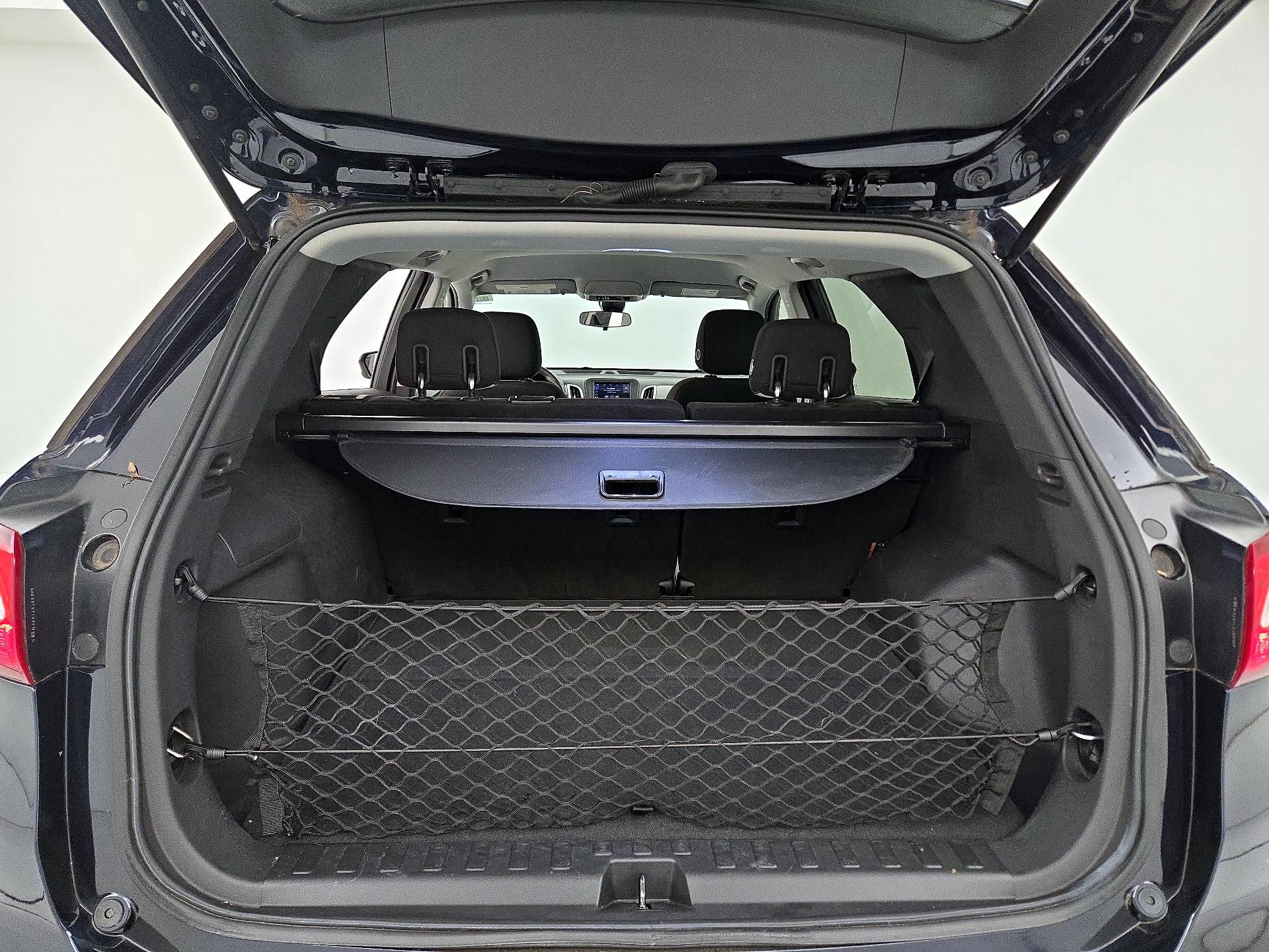 Thumbnail: 2020 Chevrolet Equinox - 20