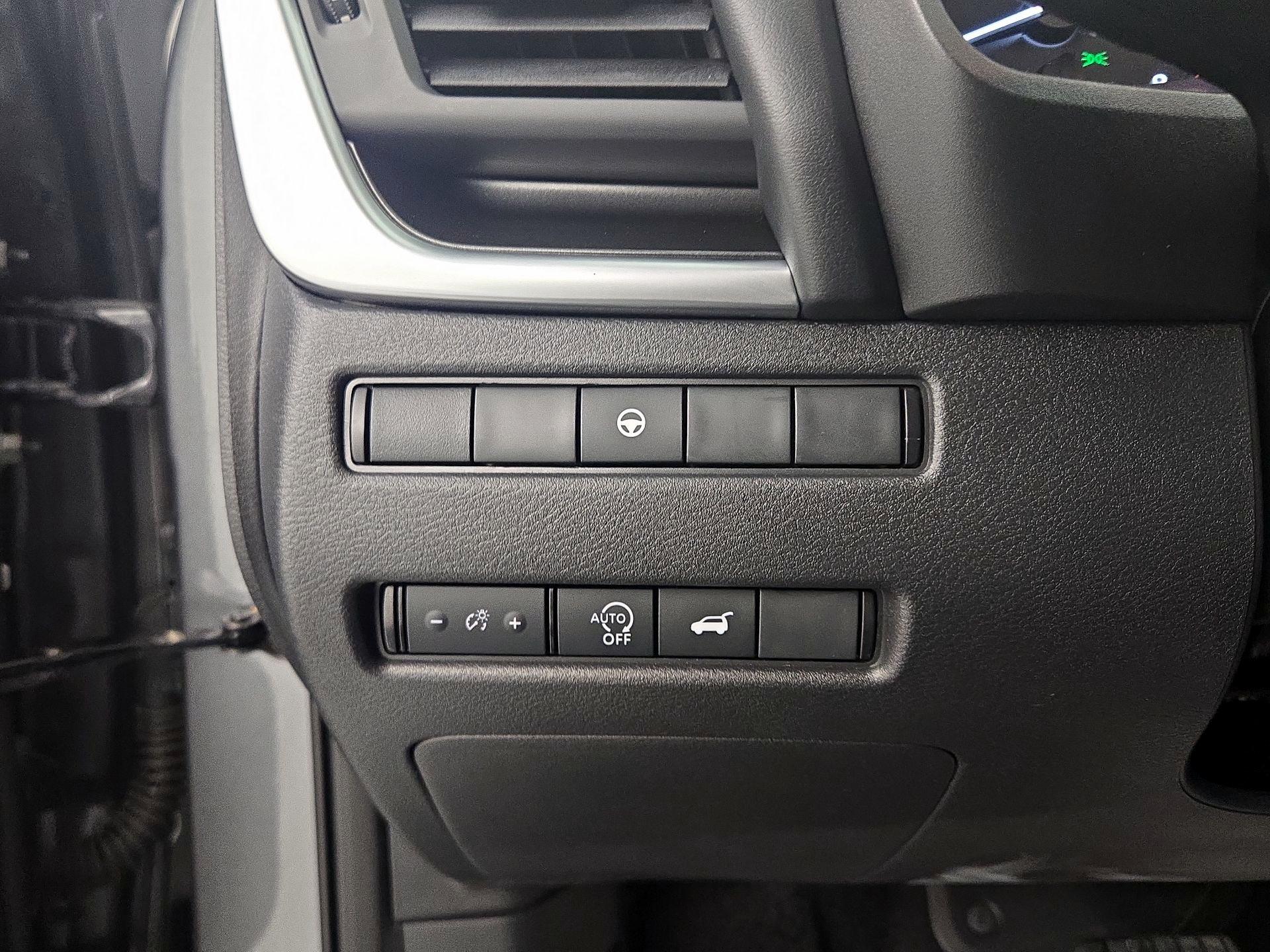 Thumbnail: 2023 Nissan Rogue - 13