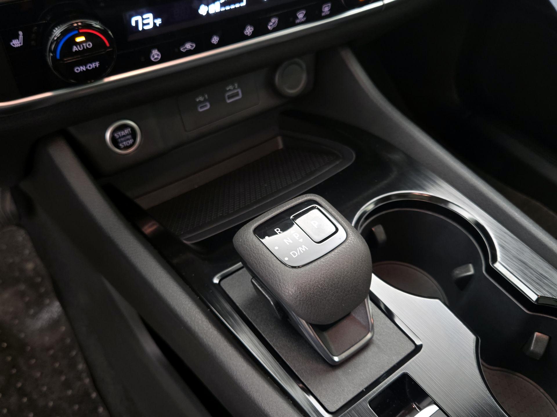 Thumbnail: 2023 Nissan Rogue - 17