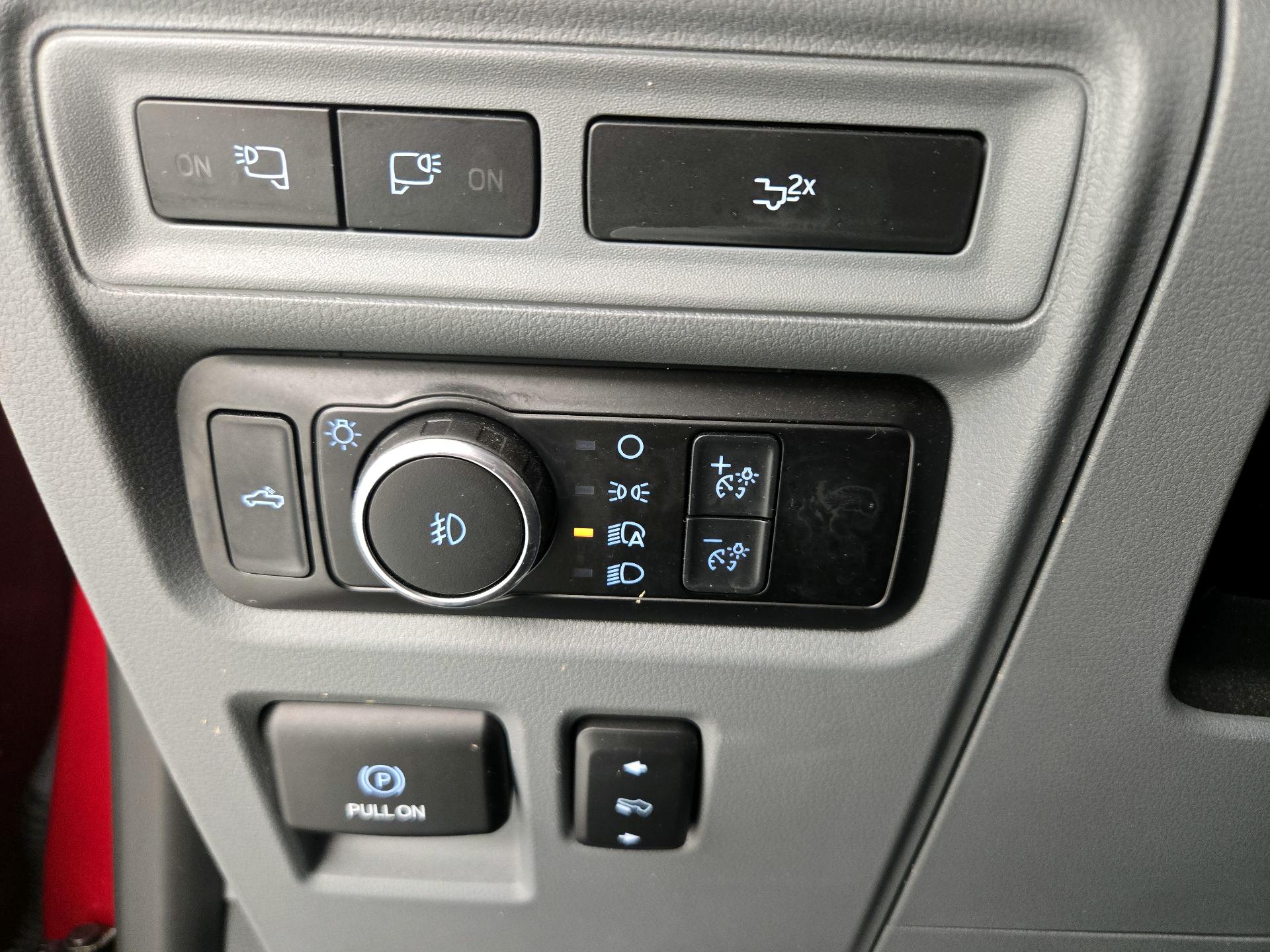 Thumbnail: 2022 Ford F-150 - 13