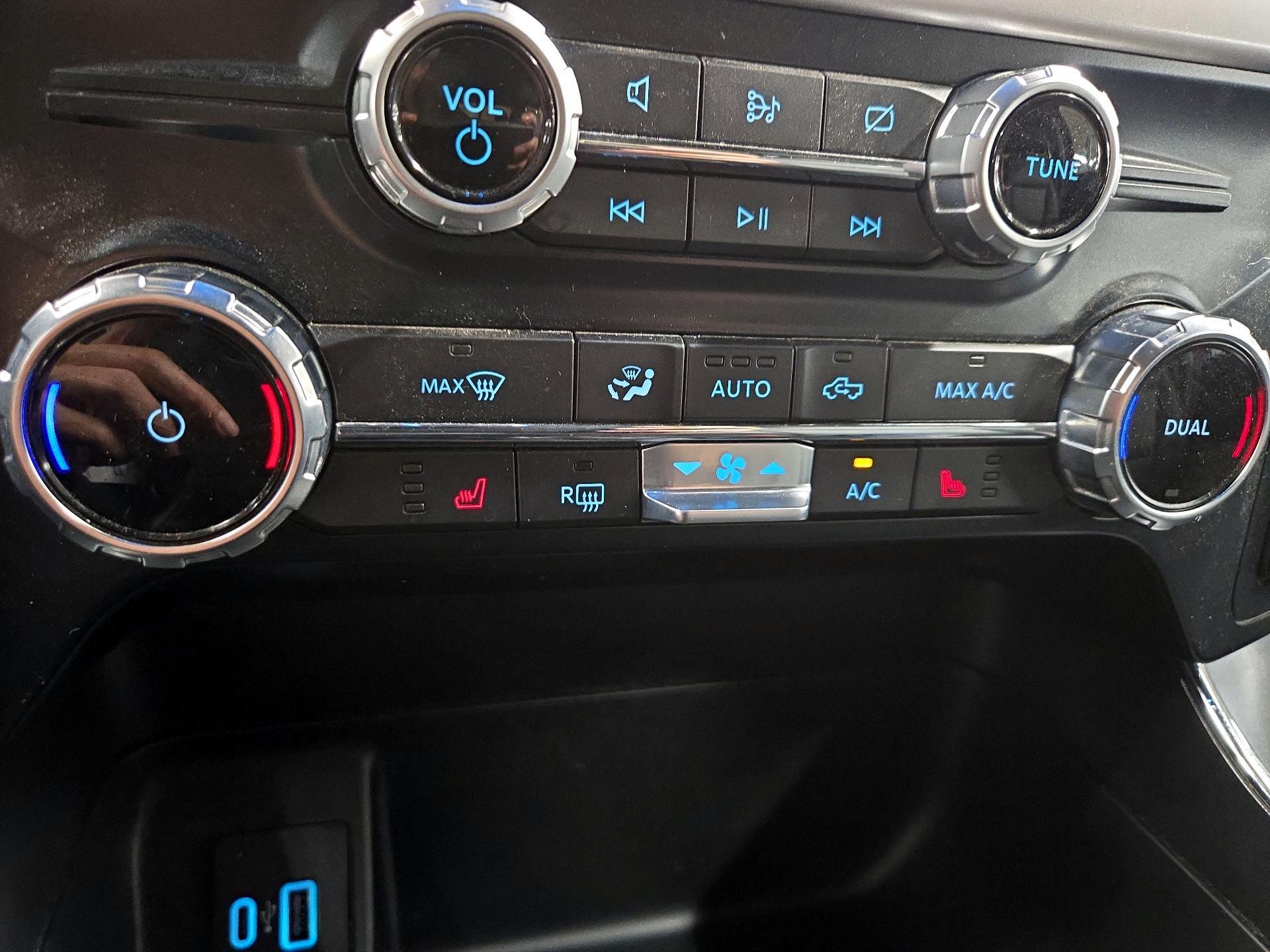 Thumbnail: 2022 Ford F-150 - 16