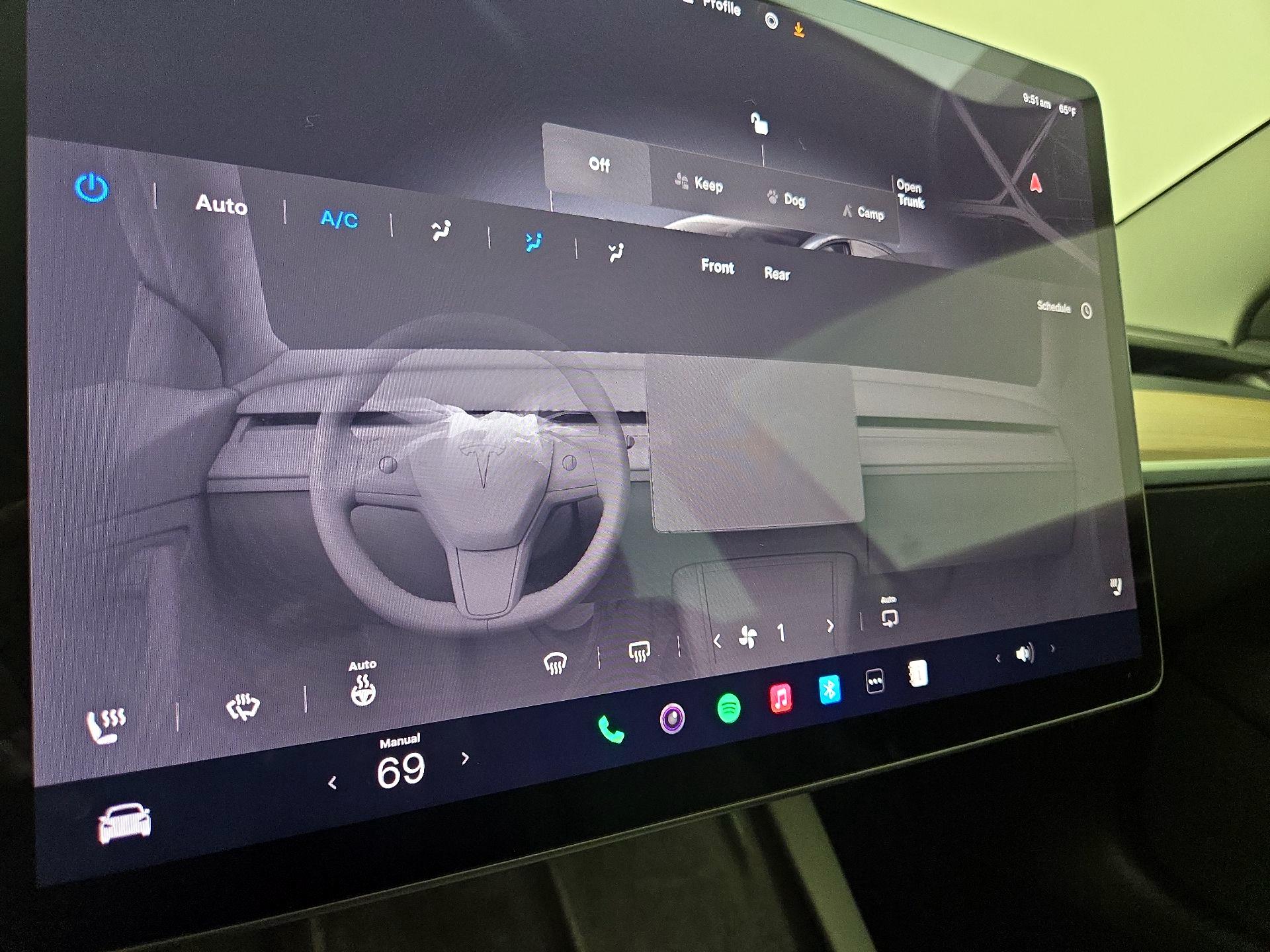 Thumbnail: 2022 Tesla Model 3 - 16