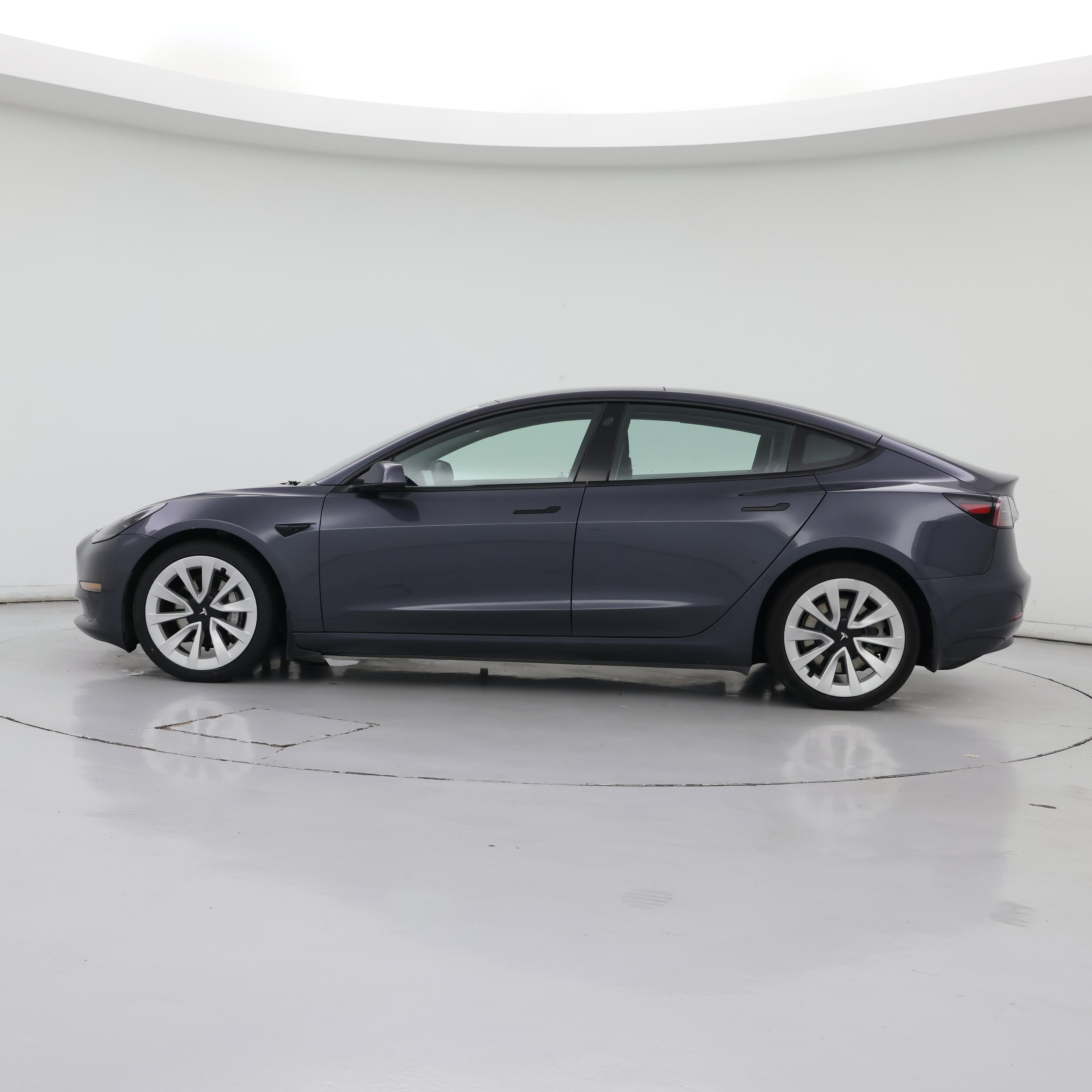 Thumbnail: 2022 Tesla Model 3 - 3