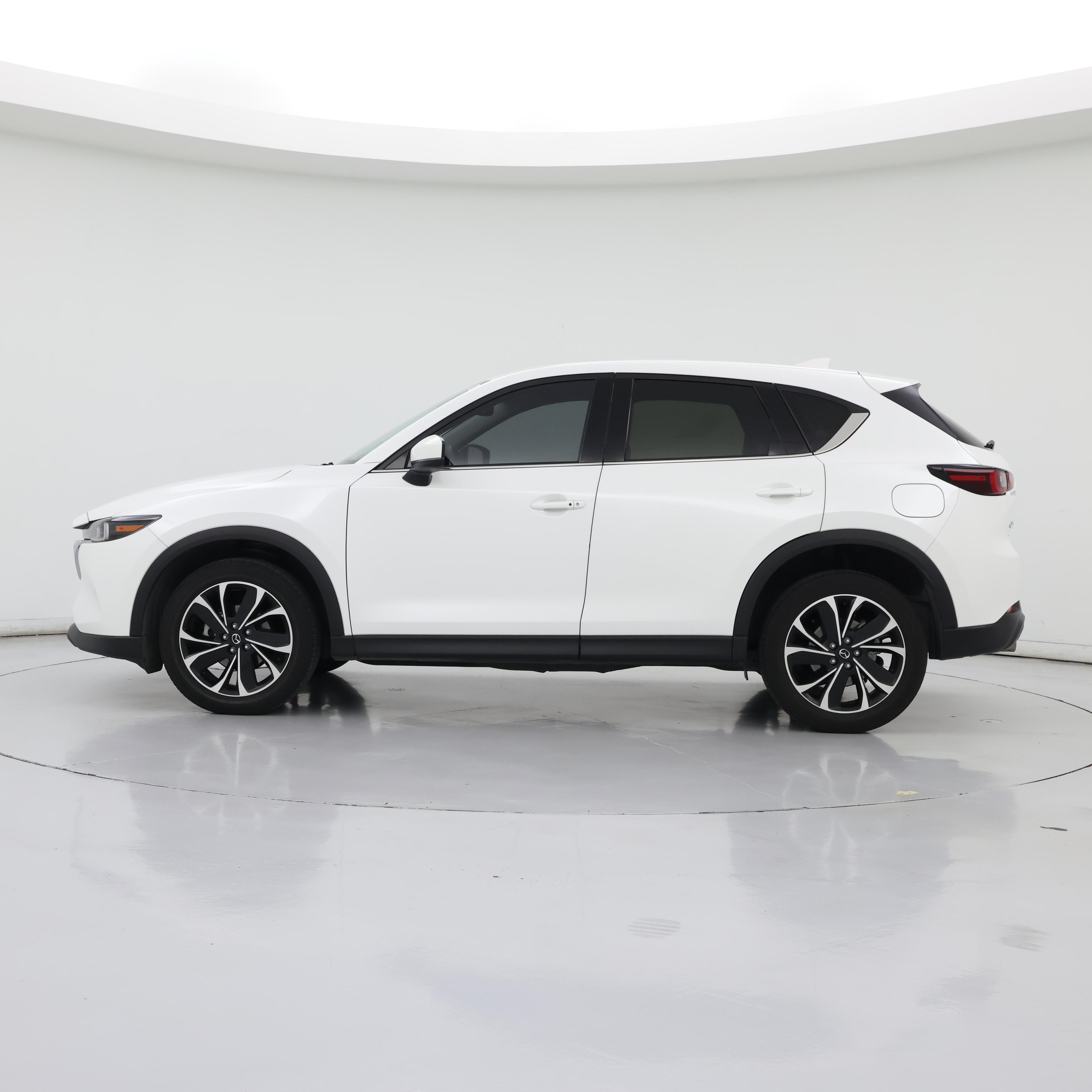 Thumbnail: 2022 Mazda CX-5 - 3