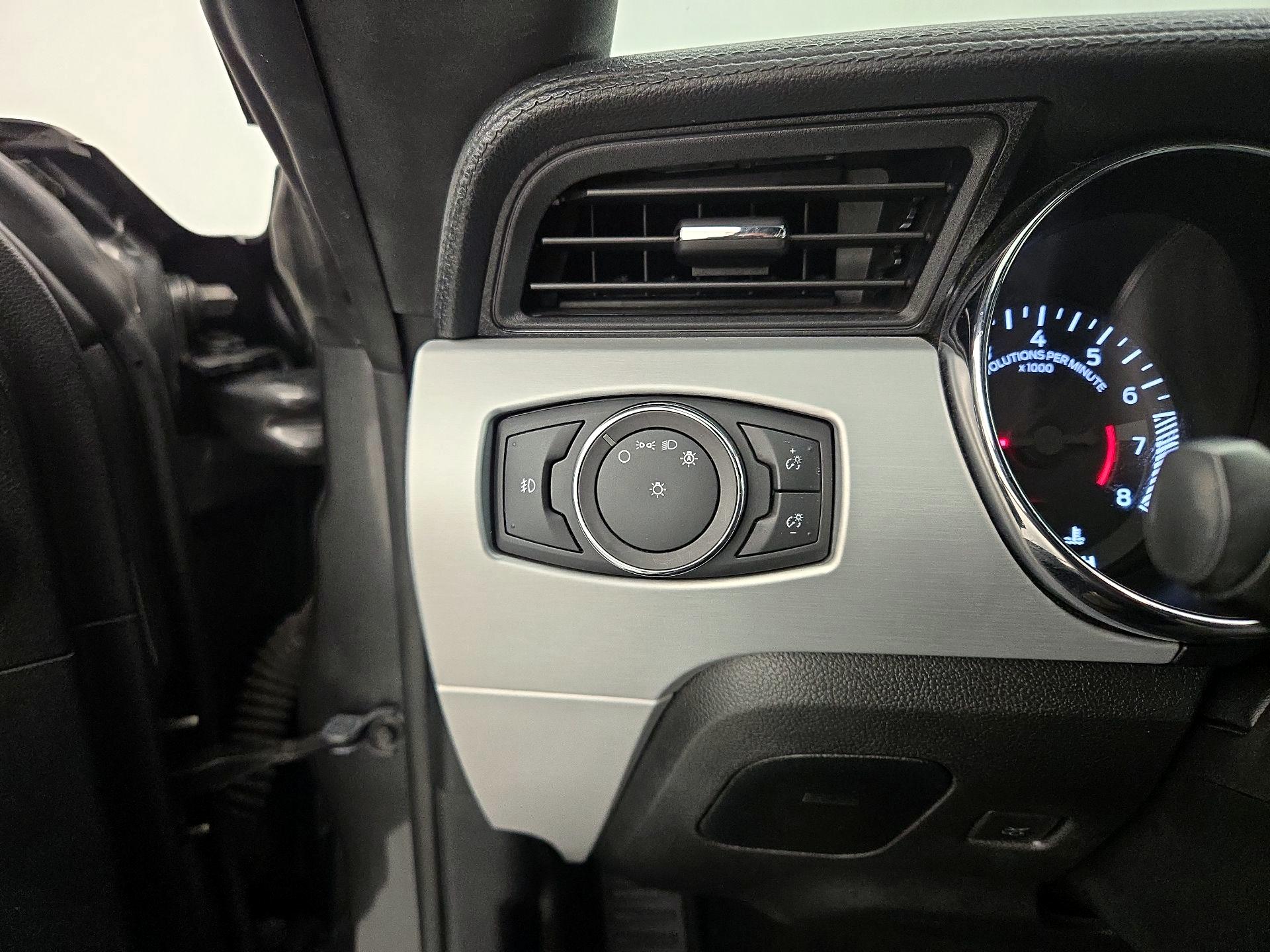 Thumbnail: 2017 Ford Mustang - 13