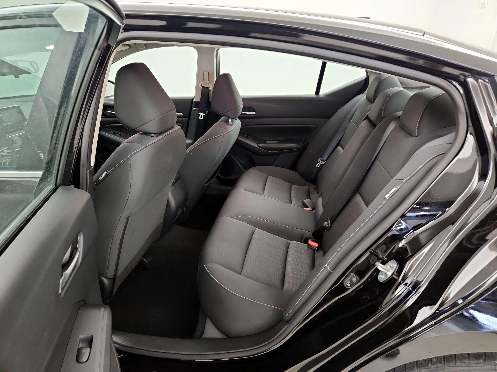 Thumbnail: 2022 Nissan Altima - 19