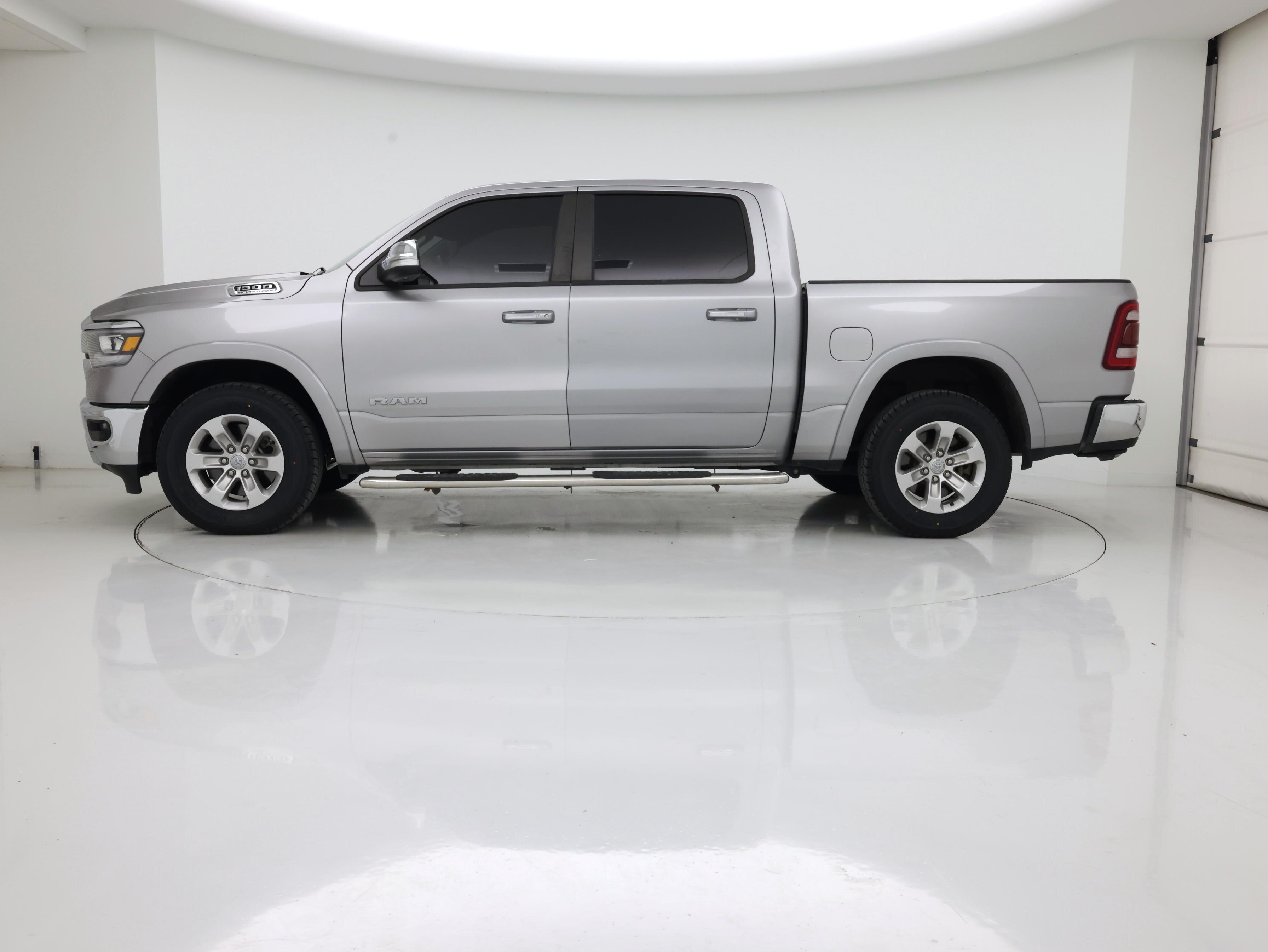 Thumbnail: 2022 RAM 1500 - 3