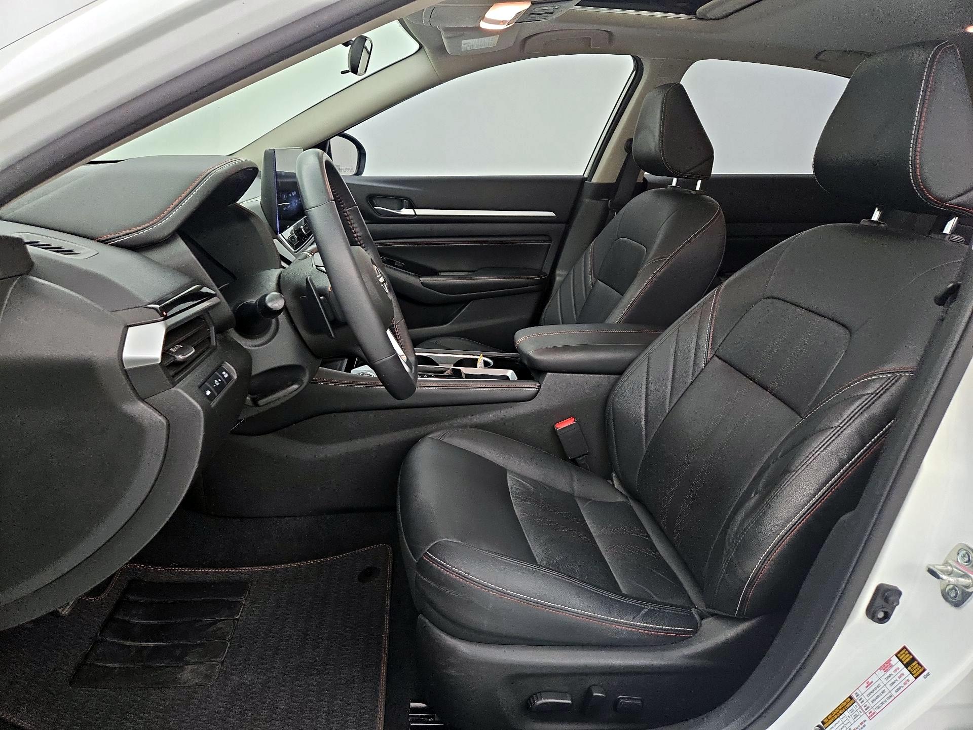 Thumbnail: 2023 Nissan Altima - 11